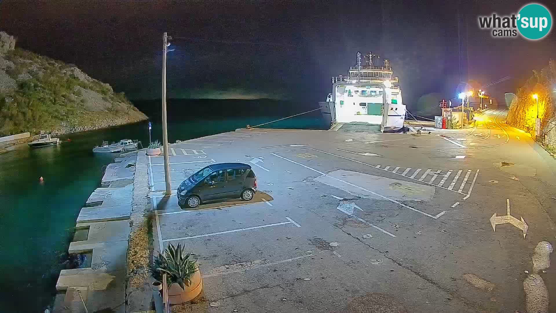 Webcam Prizna ferry port to Pag island