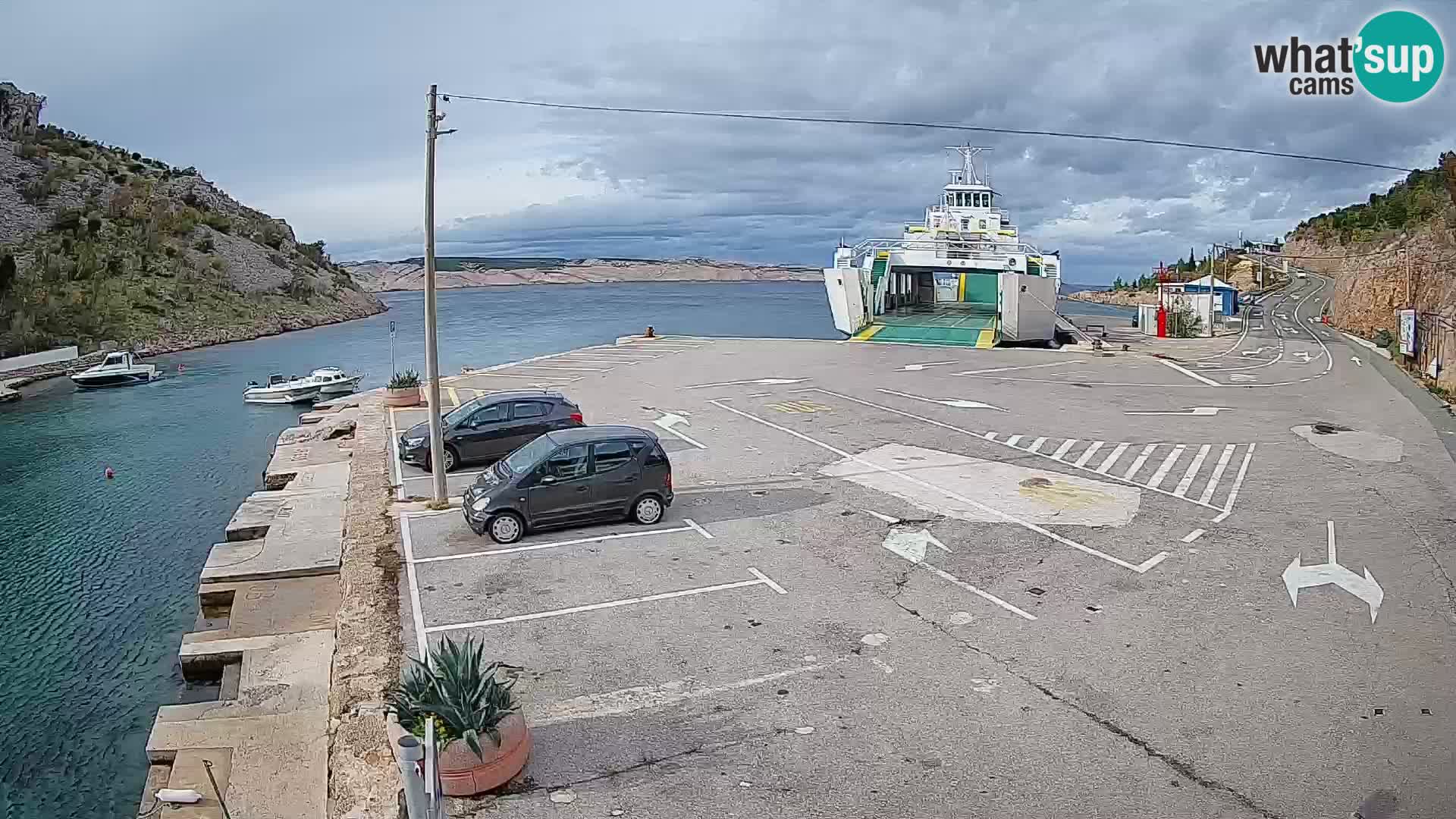 Webcam Prizna ferry port to Pag island