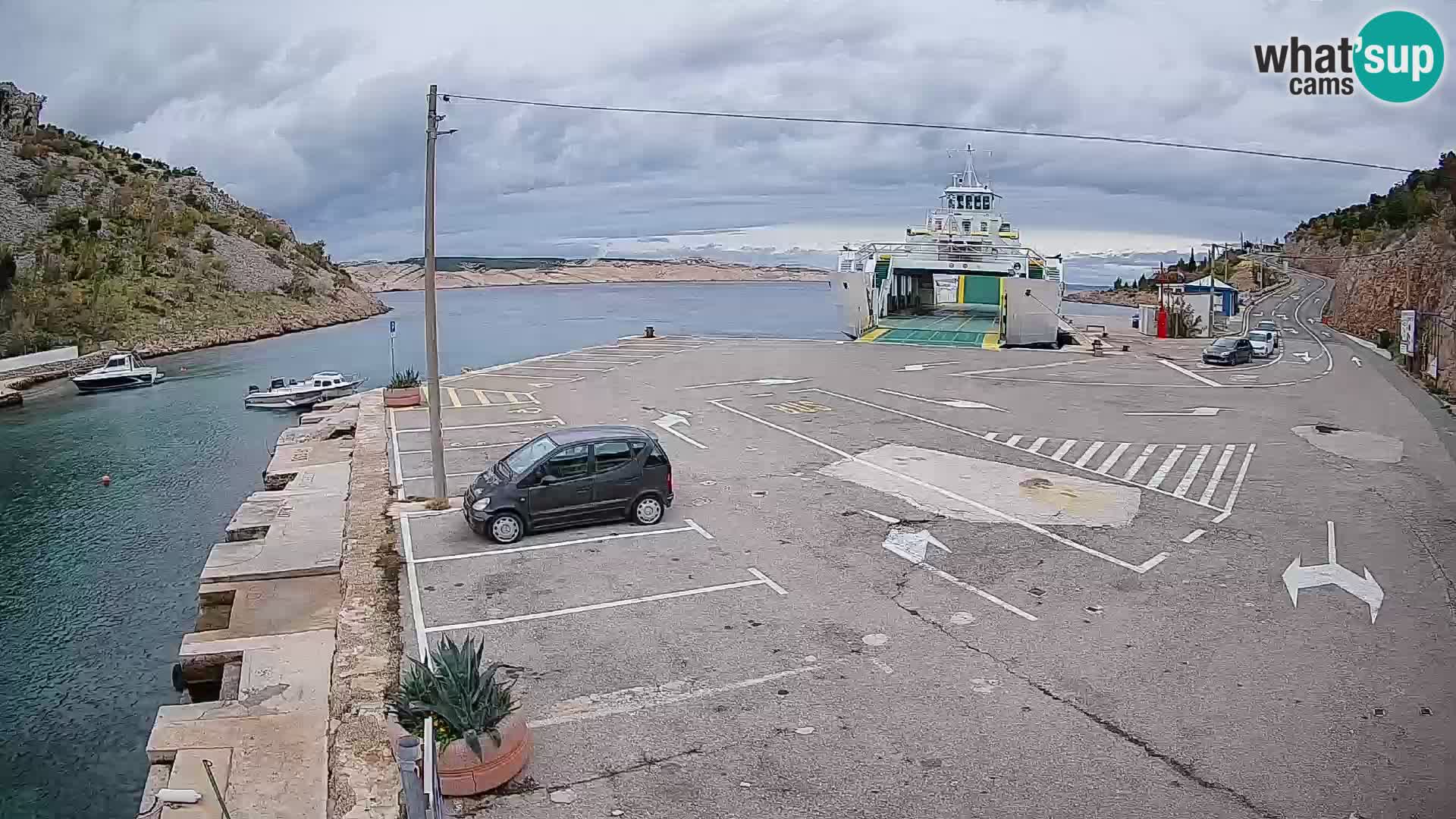 Webcam Fährhafen Prizna – zur Insel Pag