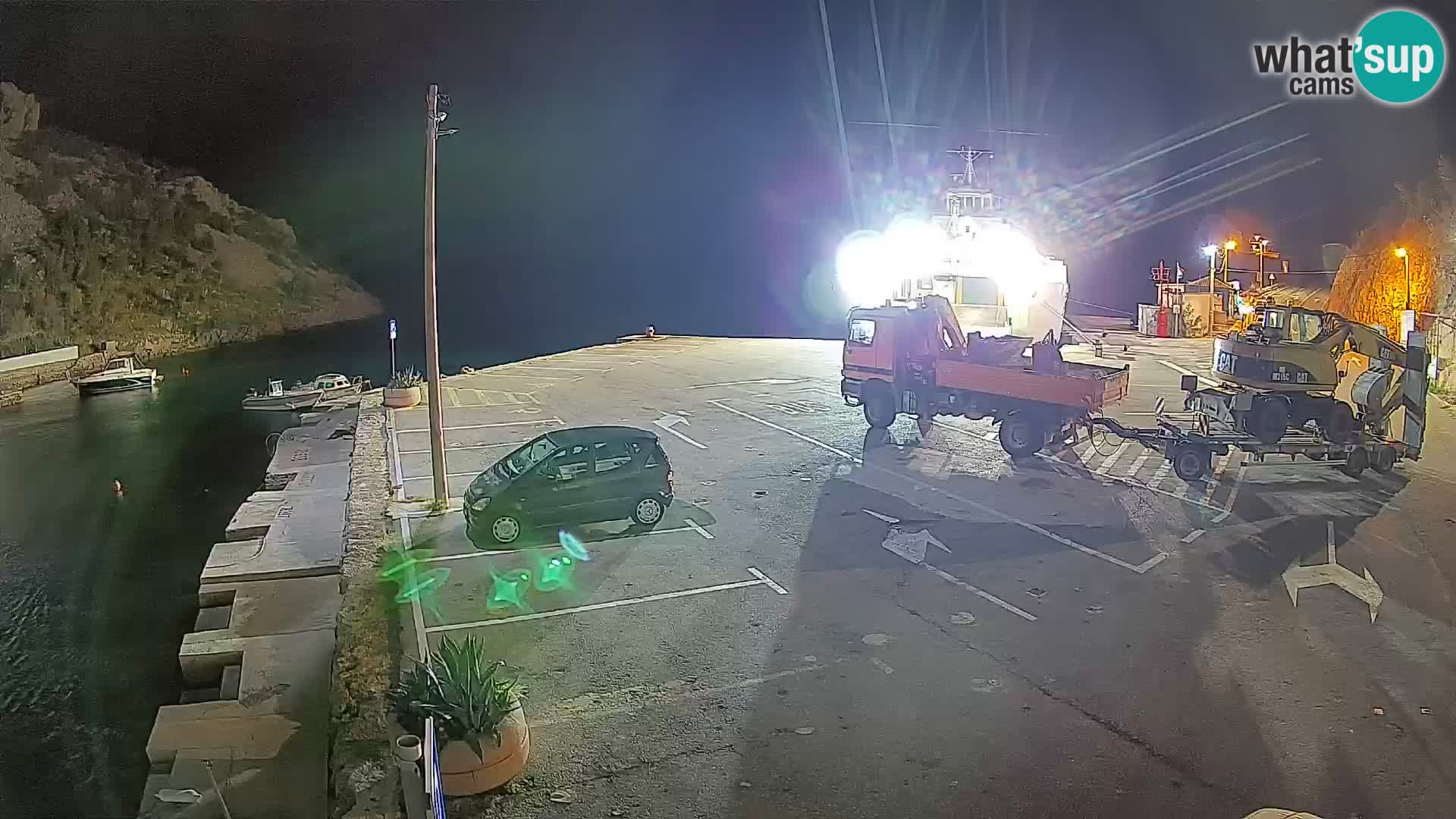Webcam Prizna ferry port to Pag island