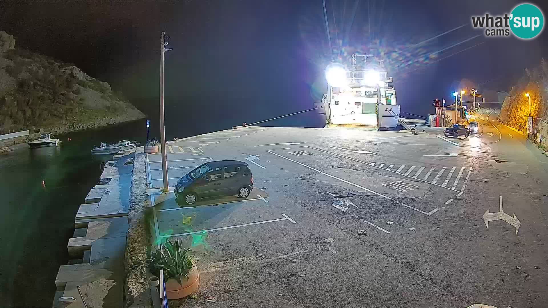 Webcam port de ferry de Prizna – vers l’île de Pag