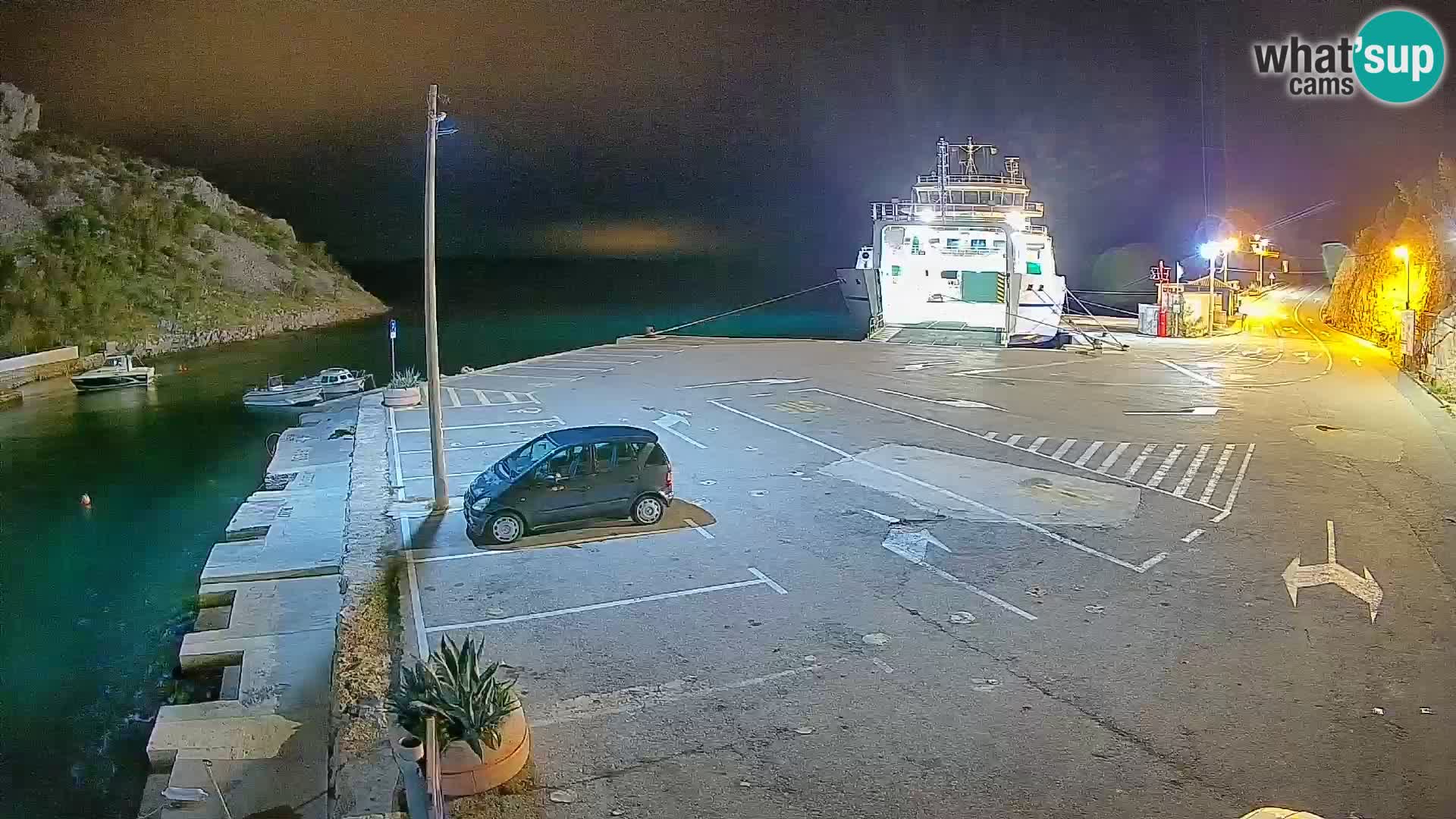 Webcam Prizna ferry port to Pag island