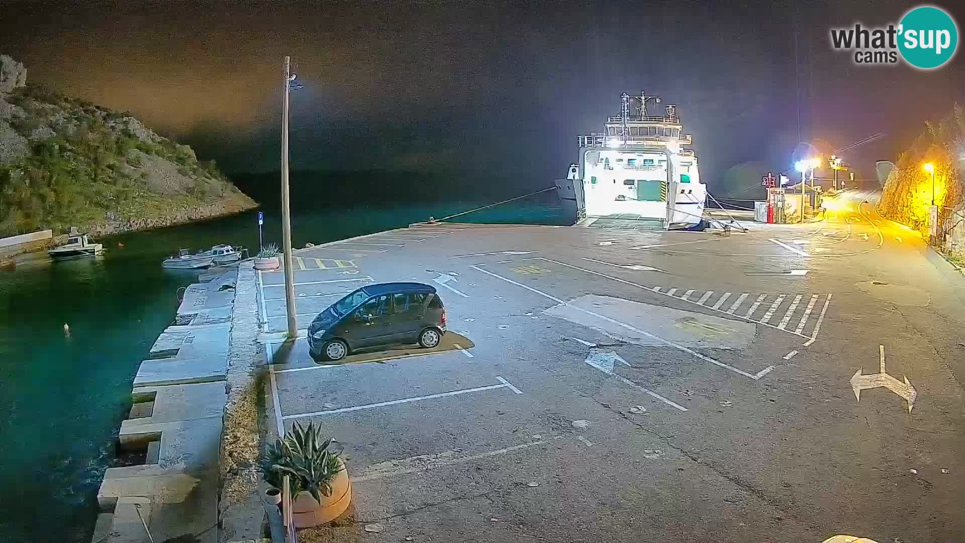 Webcam Prizna ferry port to Pag island