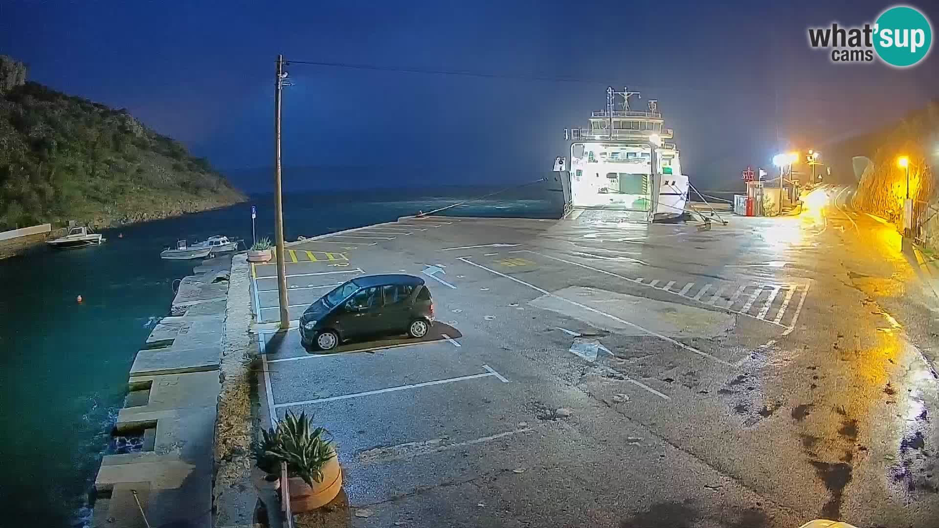 Webcam Prizna ferry port to Pag island