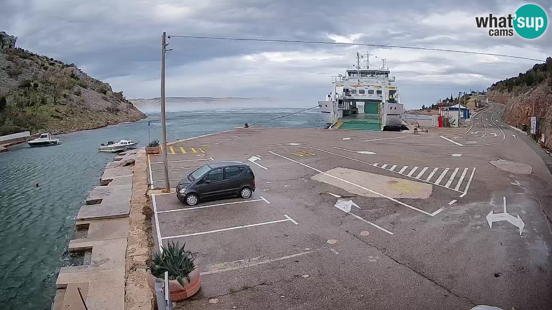 Webcam Fährhafen Prizna – zur Insel Pag