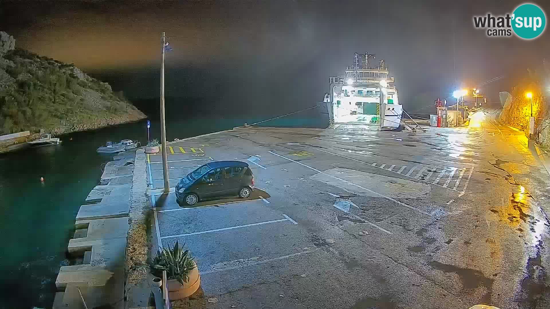 Webcam Fährhafen Prizna – zur Insel Pag