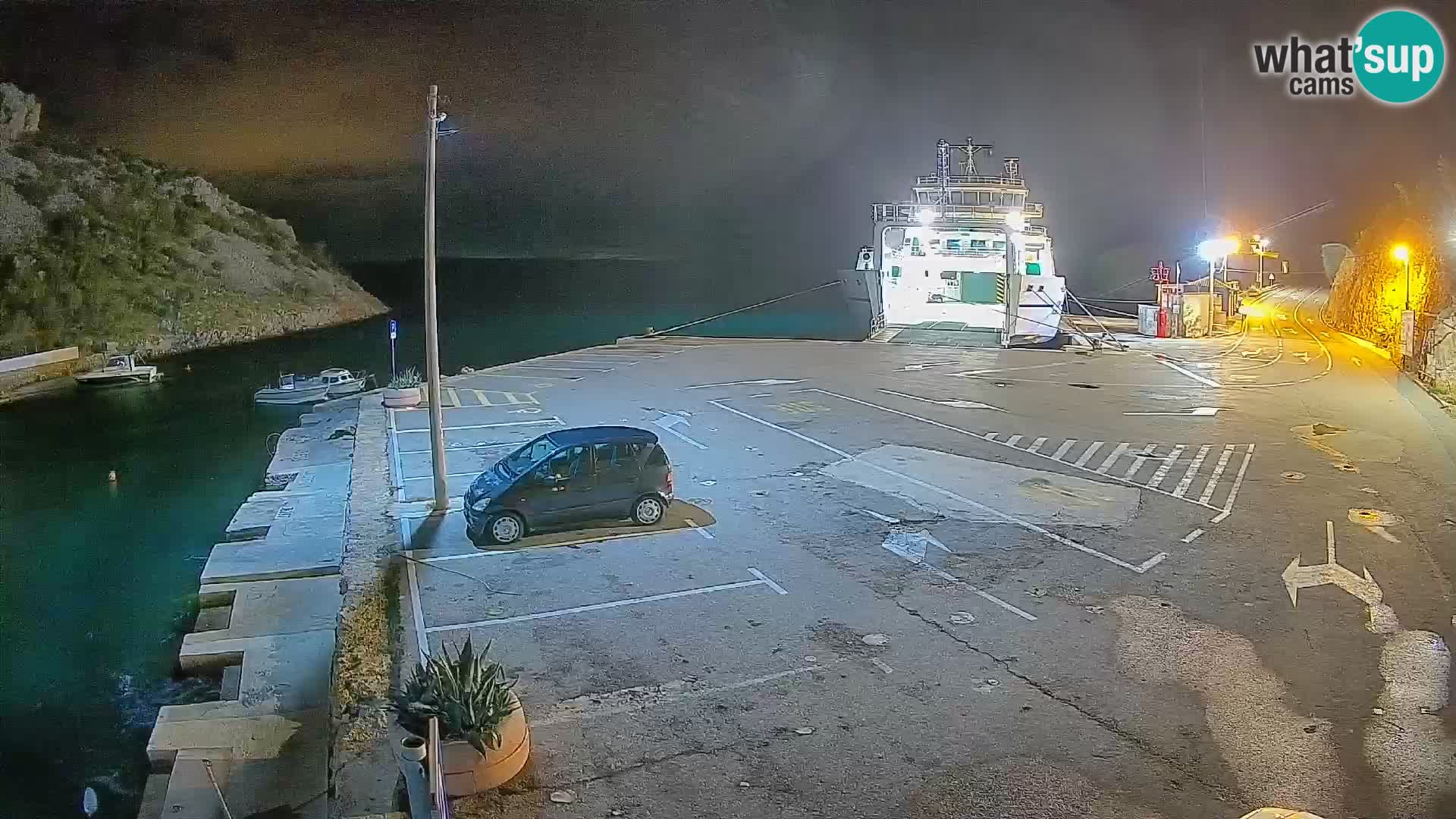 Webcam port de ferry de Prizna – vers l’île de Pag