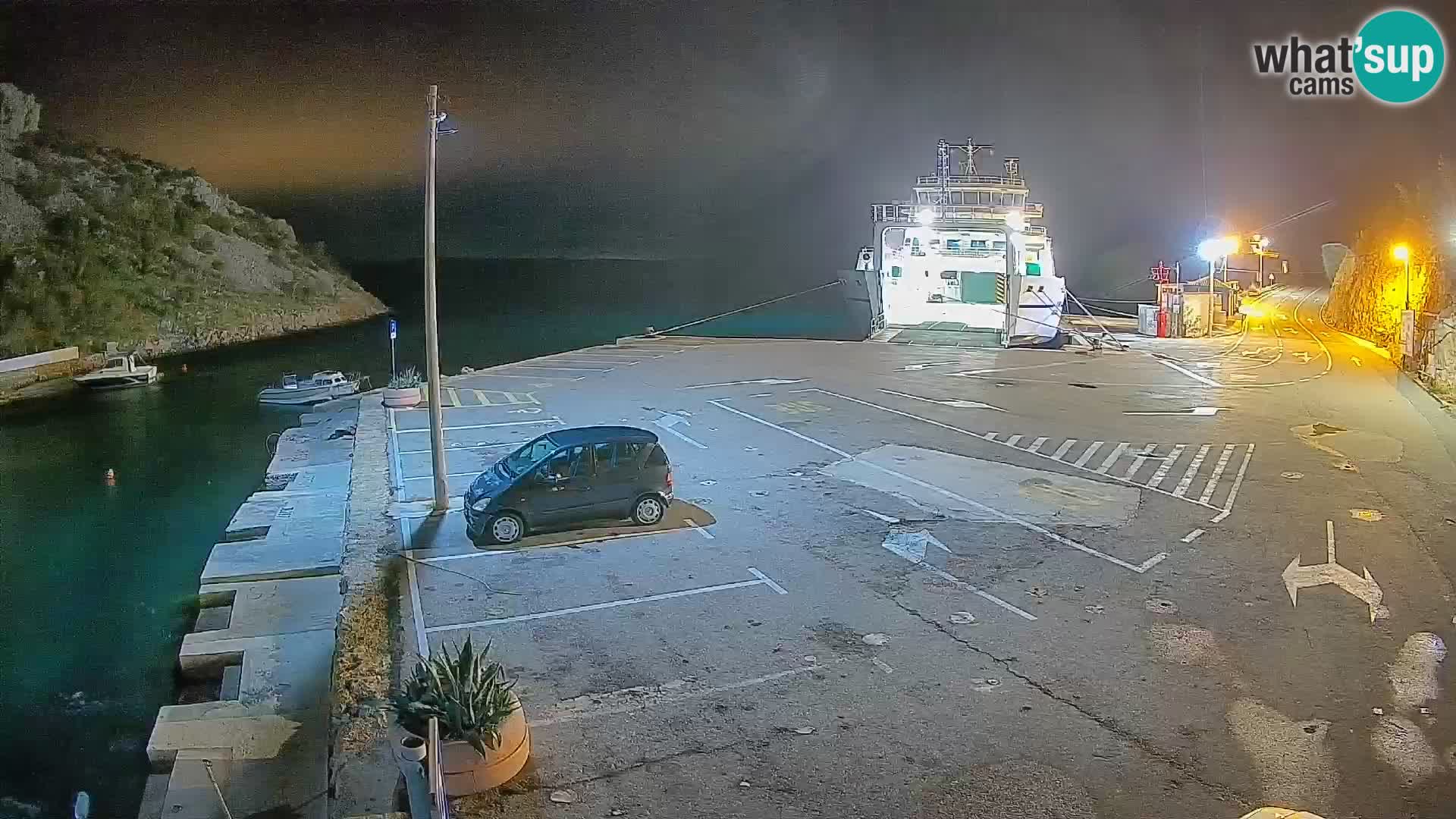 Webcam Prizna ferry port to Pag island