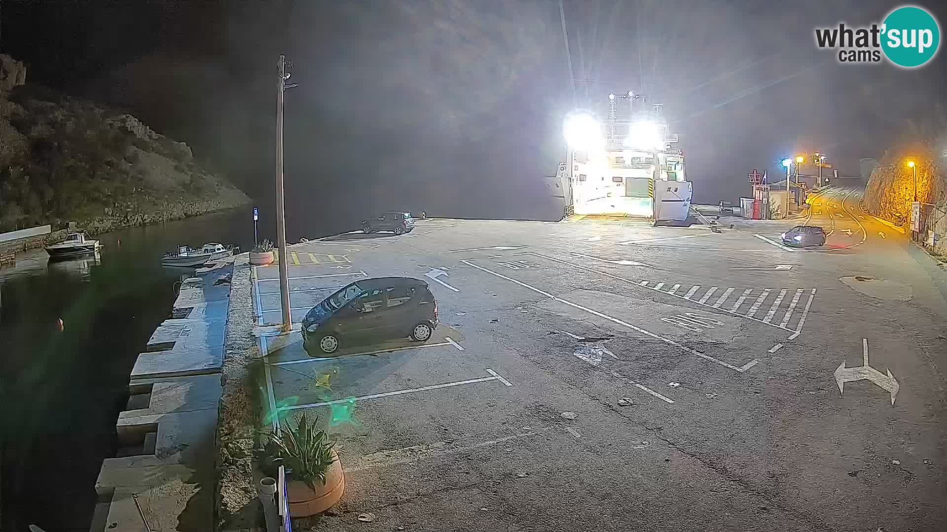 Webcam Prizna ferry port to Pag island