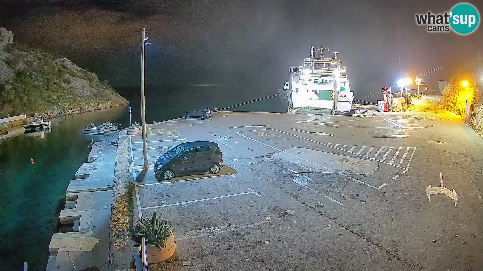 Webcam Prizna ferry port to Pag island