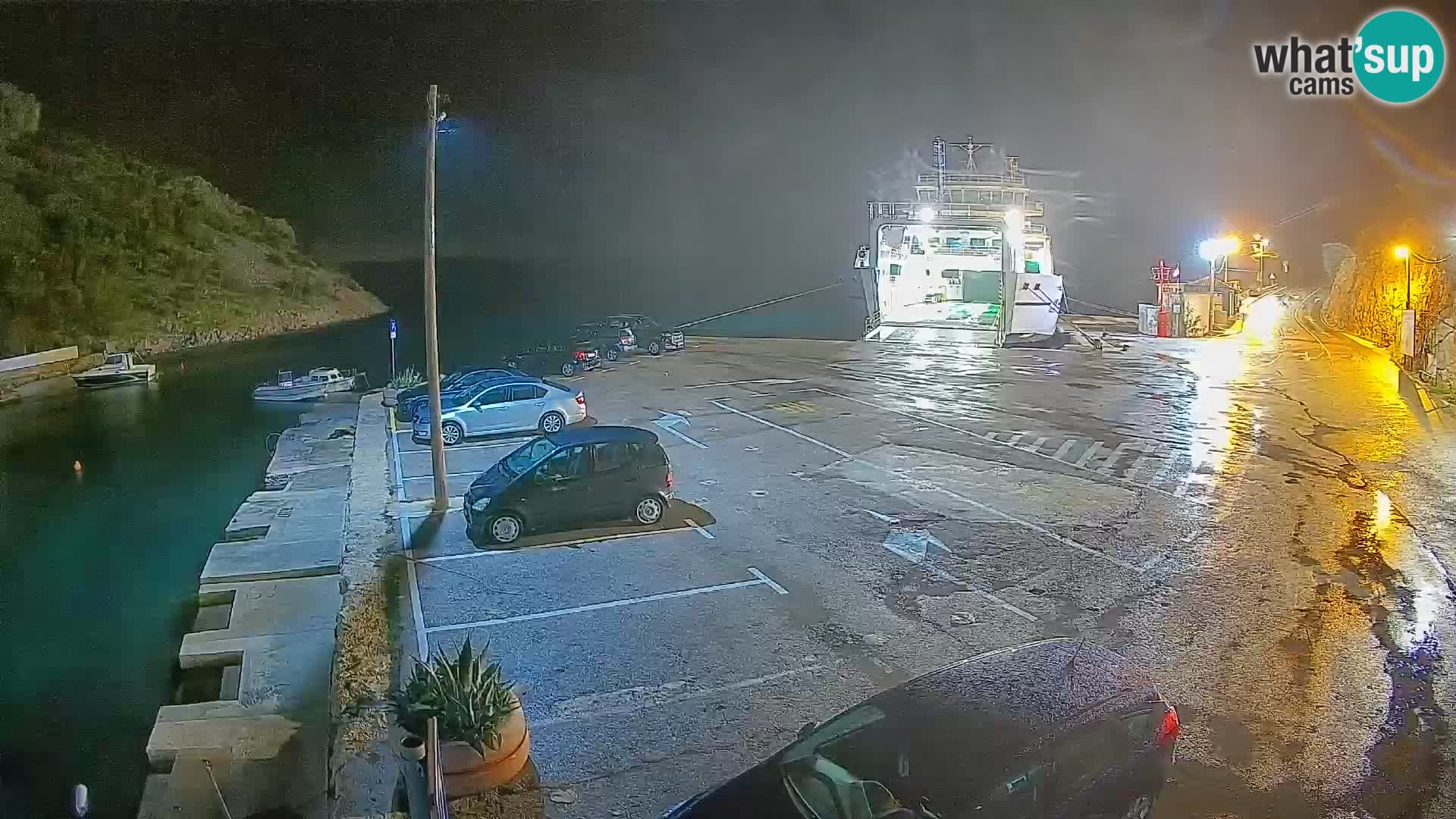 Webcam Prizna ferry port to Pag island