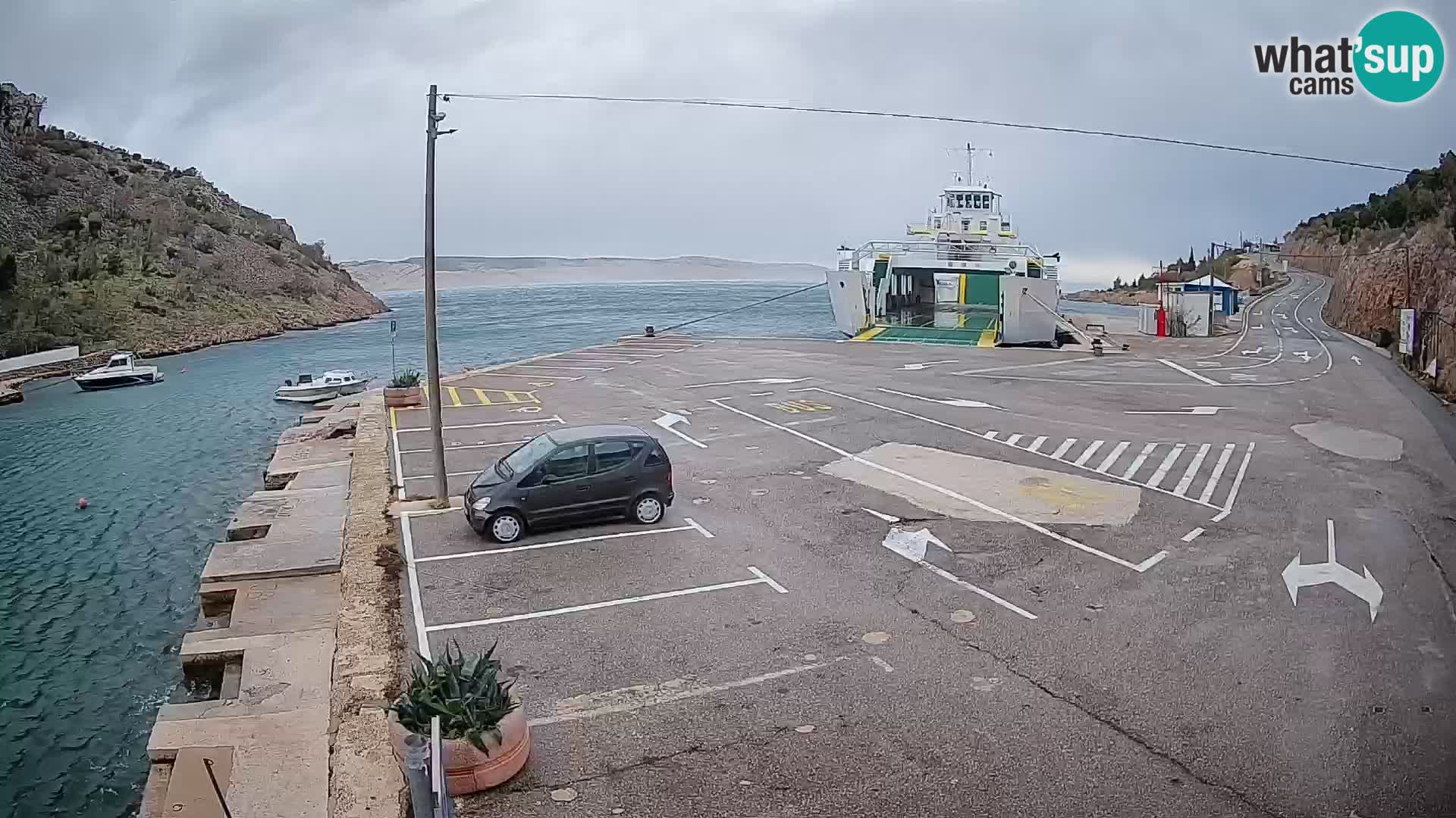 Webcam Fährhafen Prizna – zur Insel Pag