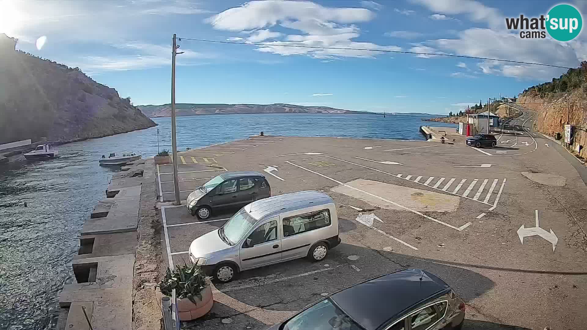 Webcam port de ferry de Prizna – vers l’île de Pag
