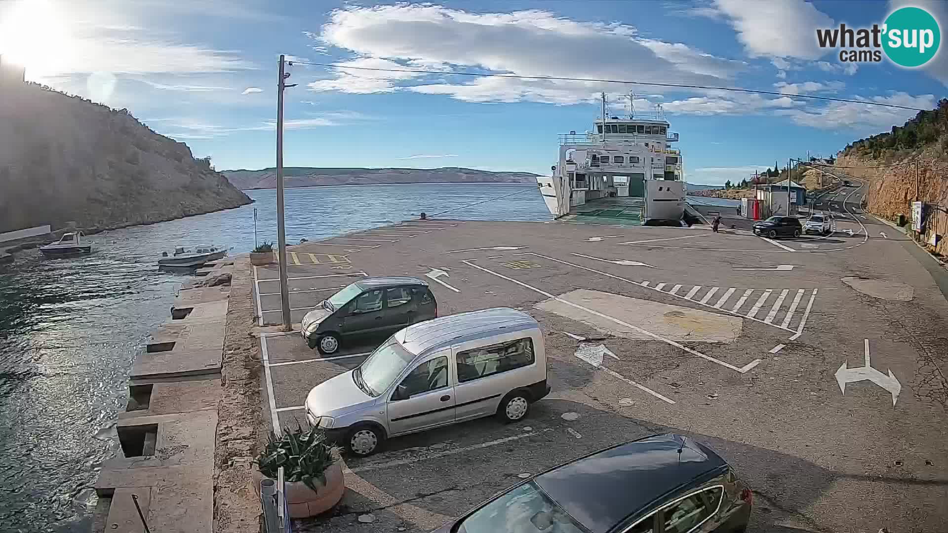 Webcam Prizna ferry port to Pag island