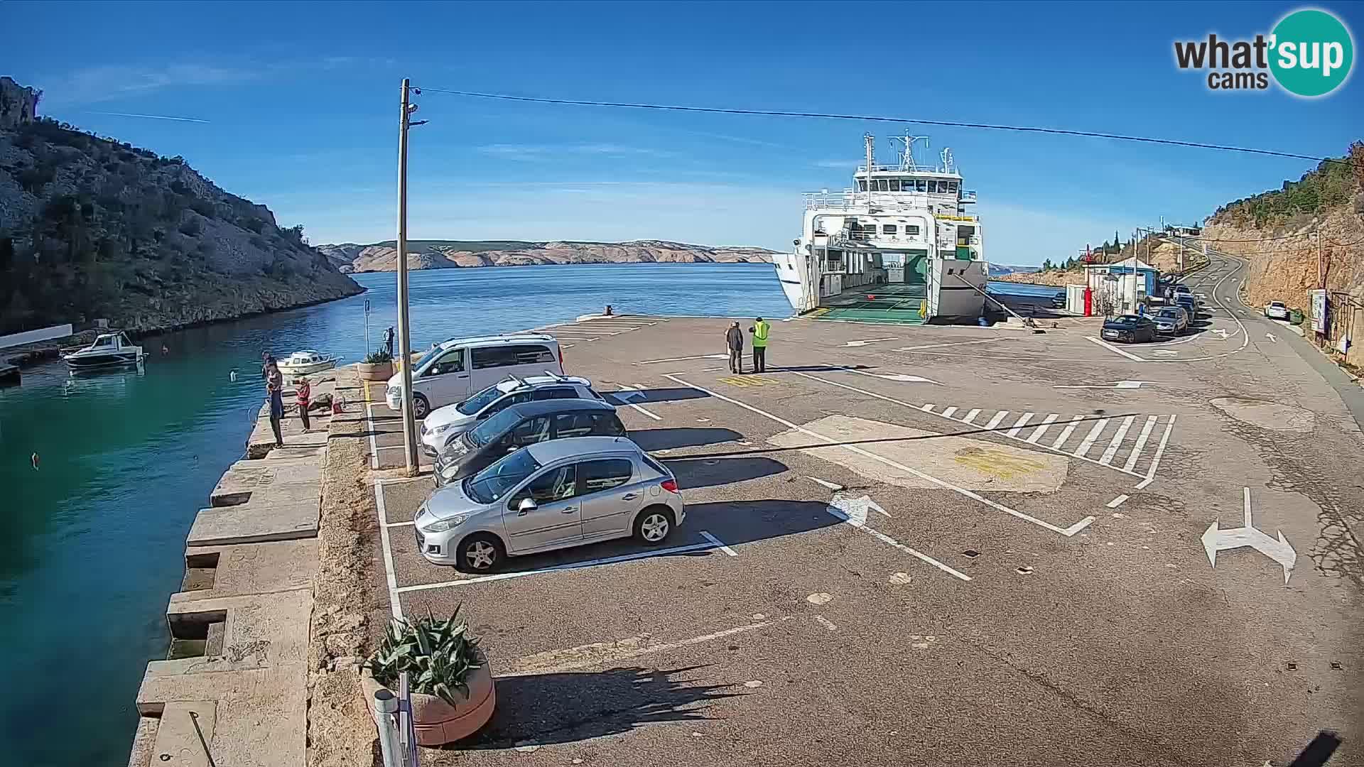 Webcam port de ferry de Prizna – vers l’île de Pag