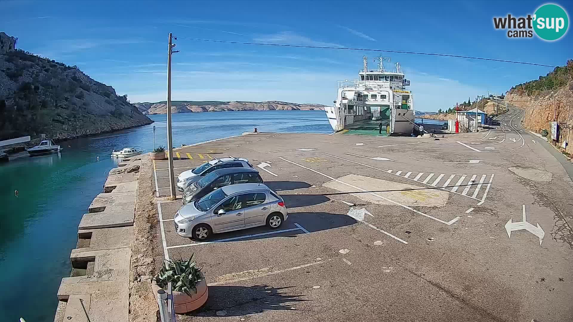 Webcam Prizna ferry port to Pag island