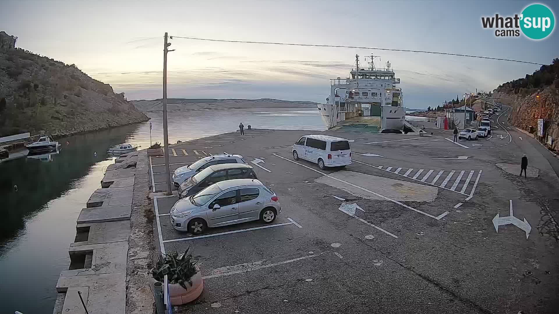 Webcam porto traghetti di Prizna – per l’isola di Pag