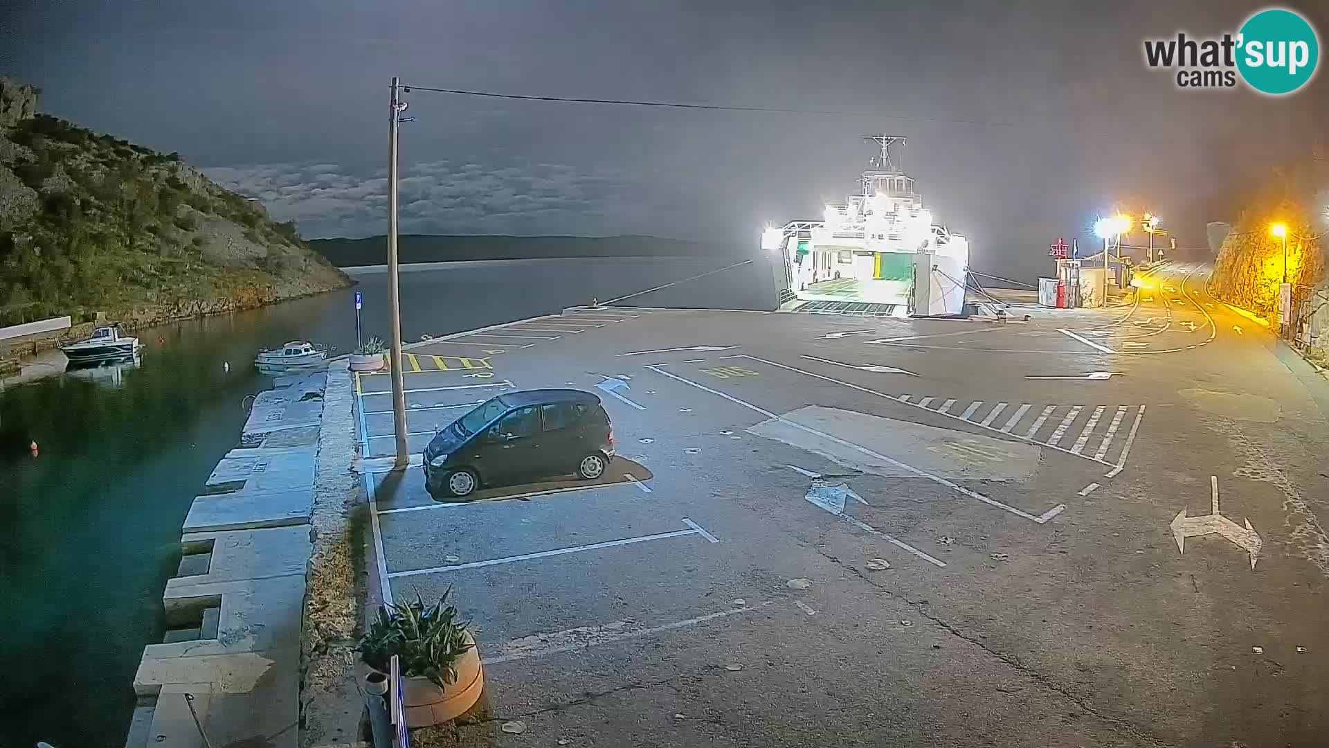 Webcam Prizna ferry port to Pag island