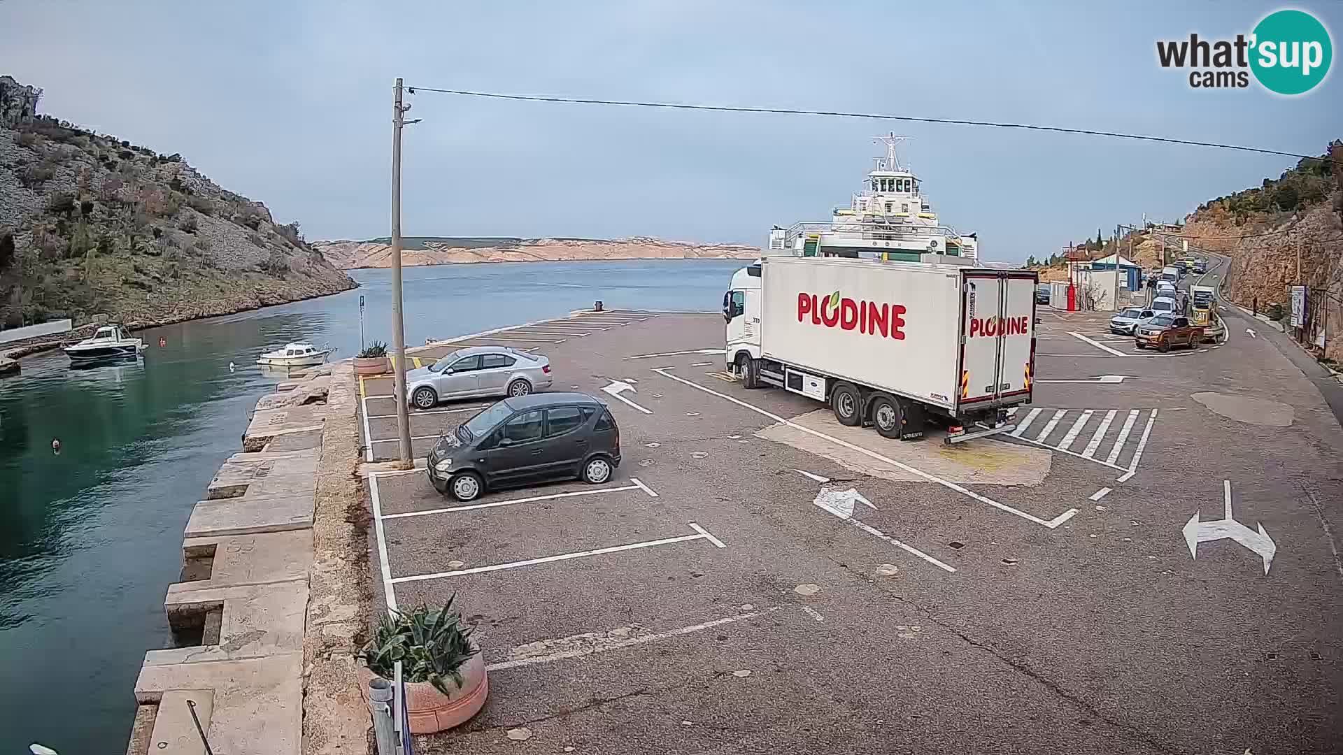 Webcam Prizna ferry port to Pag island