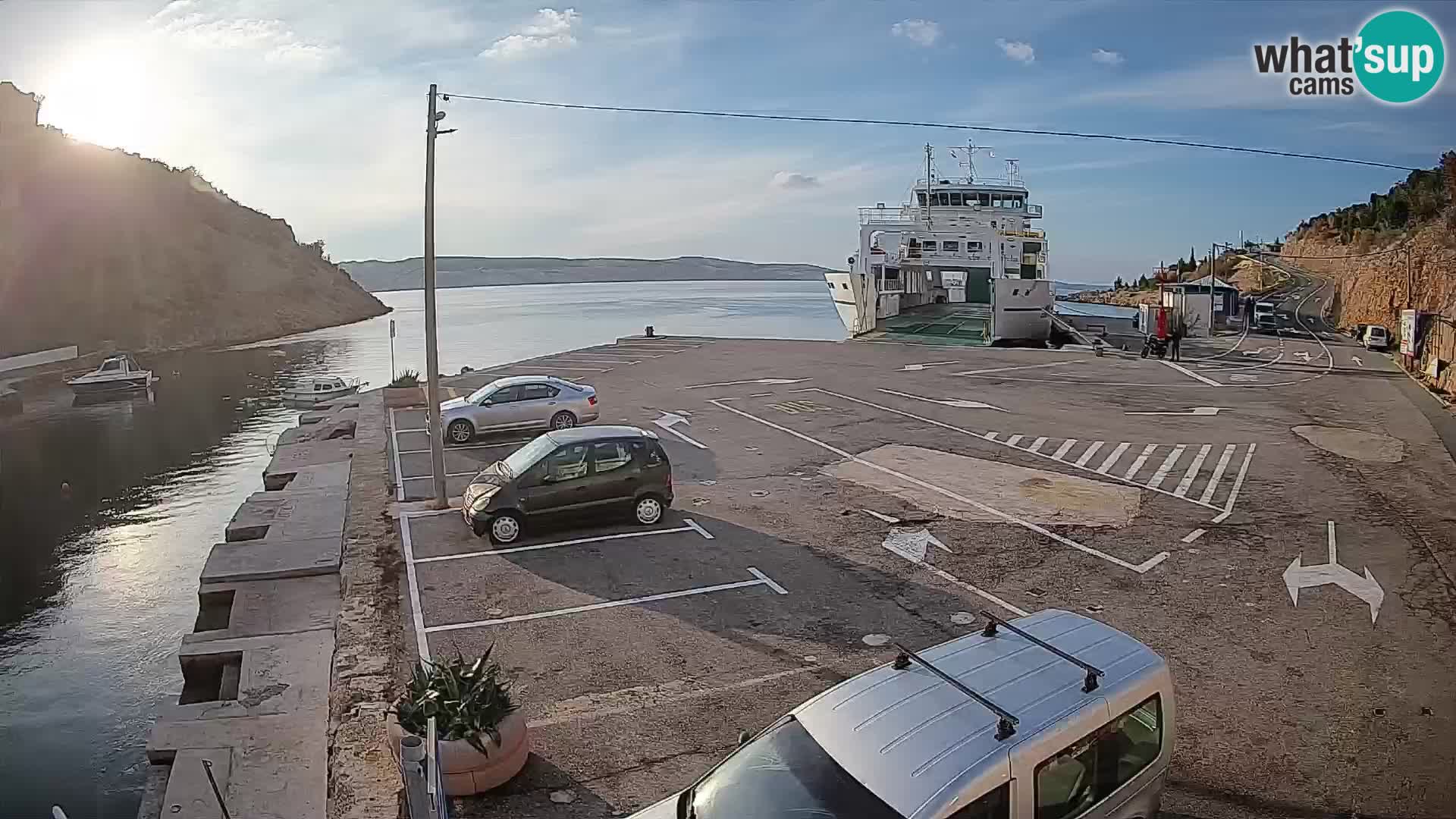 Webcam Prizna ferry port to Pag island