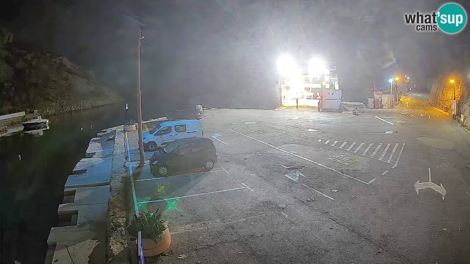 Webcam Prizna ferry port to Pag island