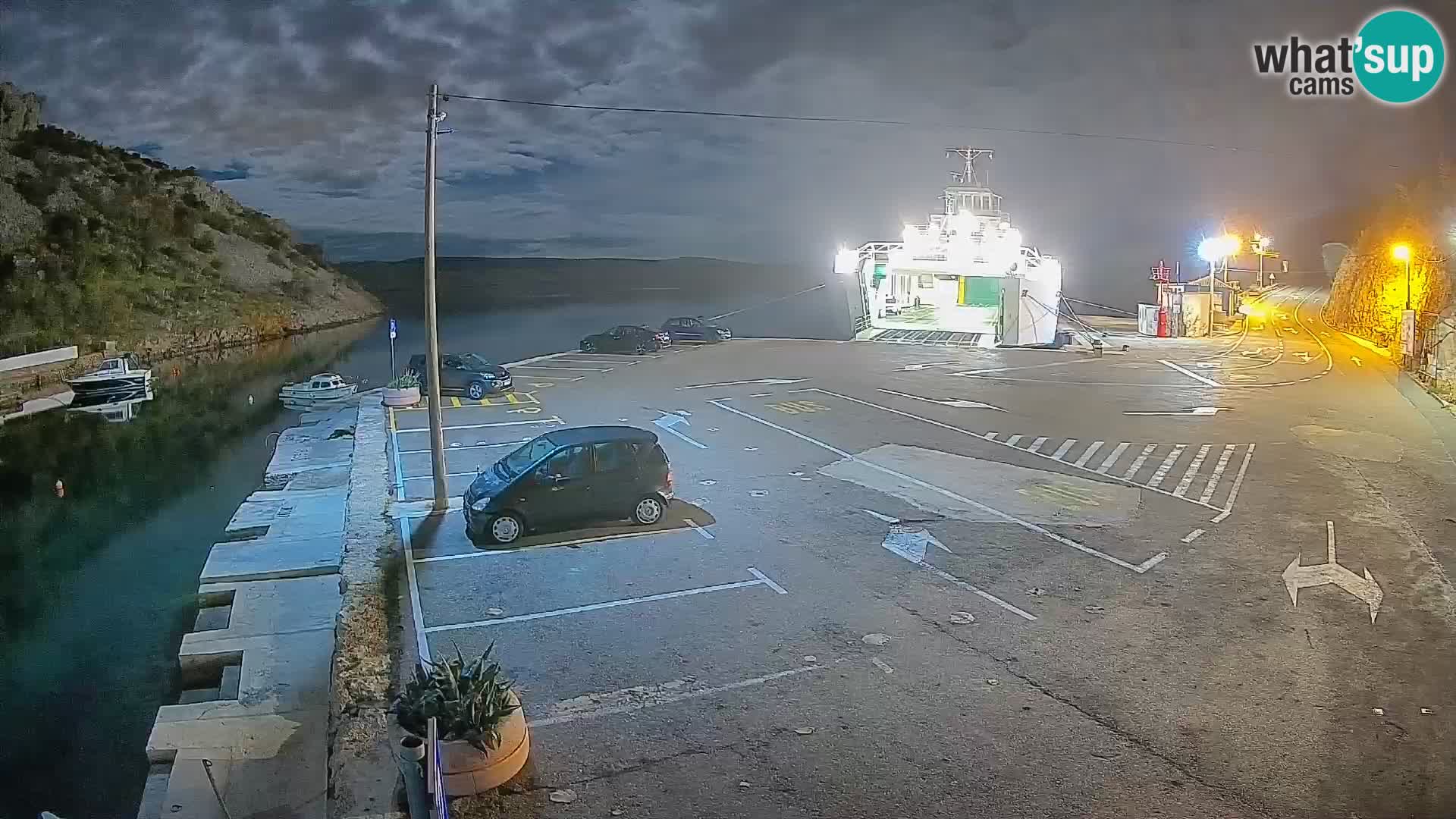 Webcam port de ferry de Prizna – vers l’île de Pag