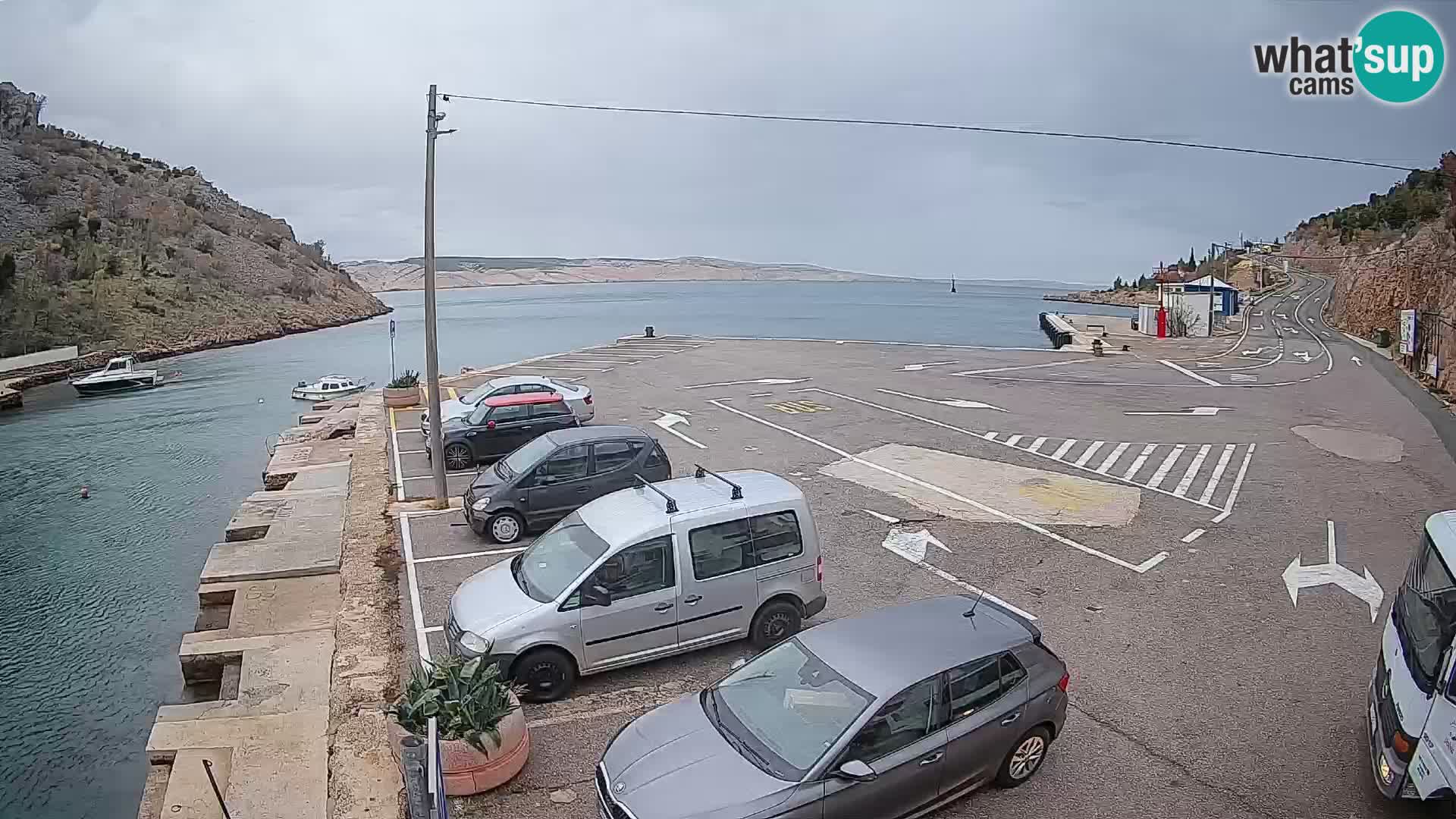 Webcam Prizna ferry port to Pag island