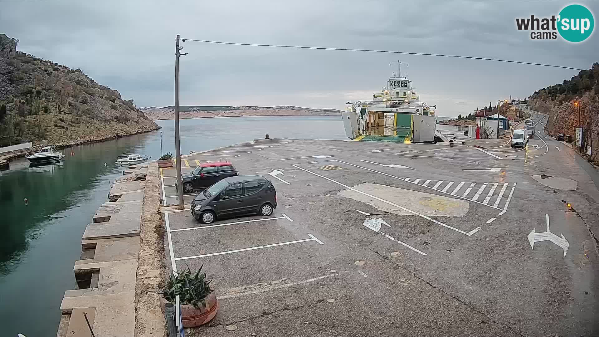 Webcam Fährhafen Prizna – zur Insel Pag