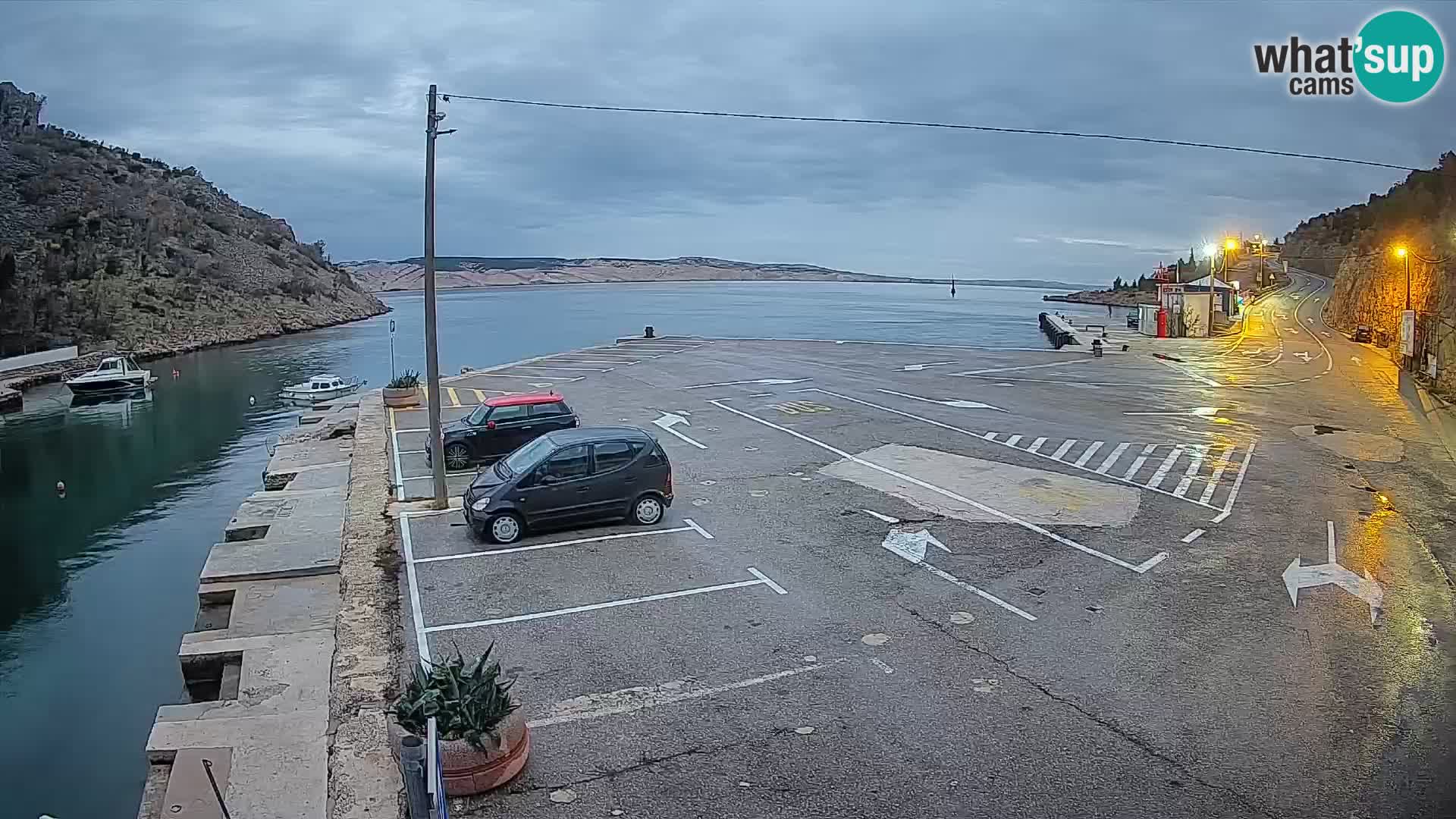 Webcam Fährhafen Prizna – zur Insel Pag