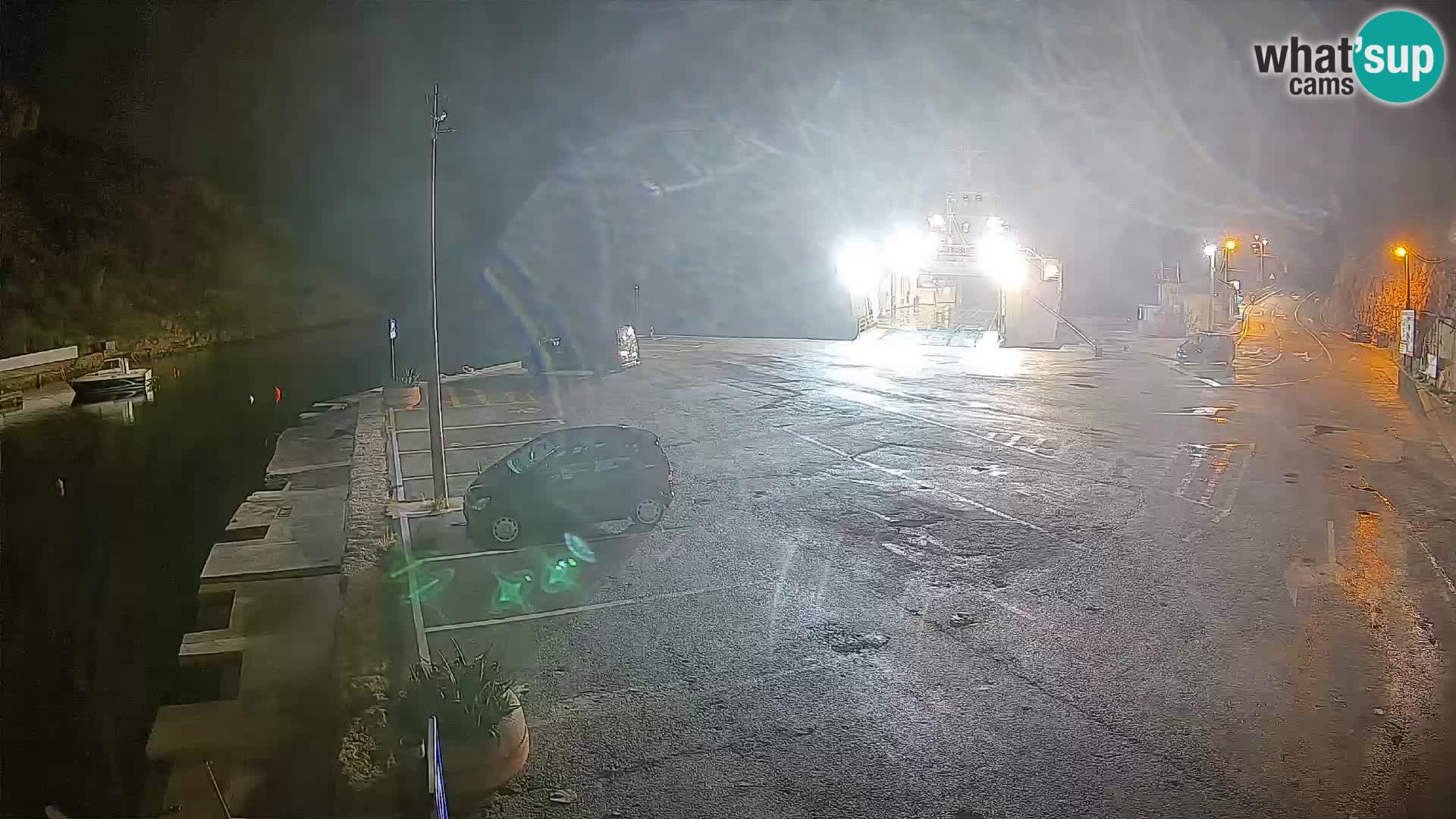 Webcam Fährhafen Prizna – zur Insel Pag