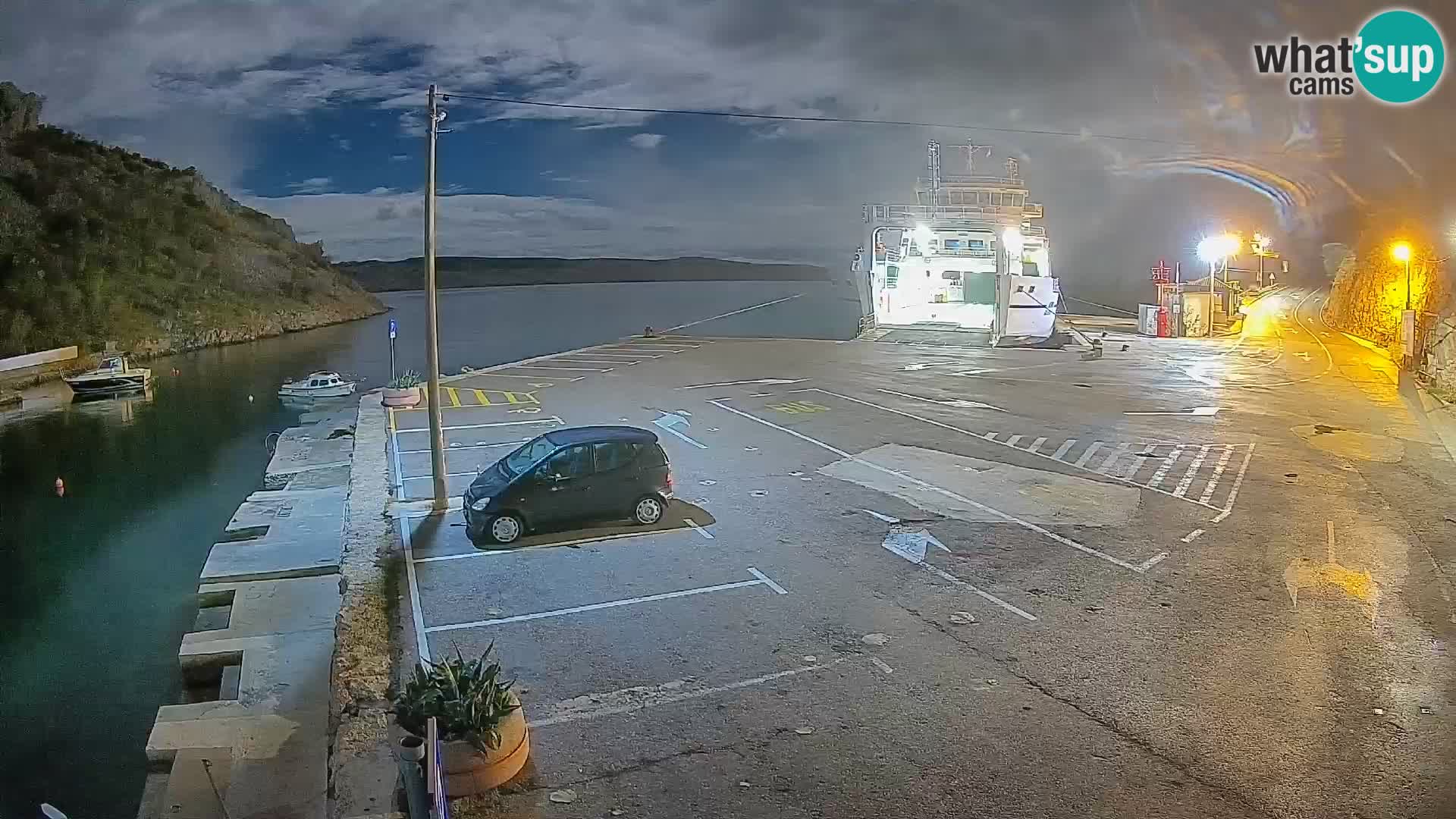 Webcam Prizna ferry port to Pag island