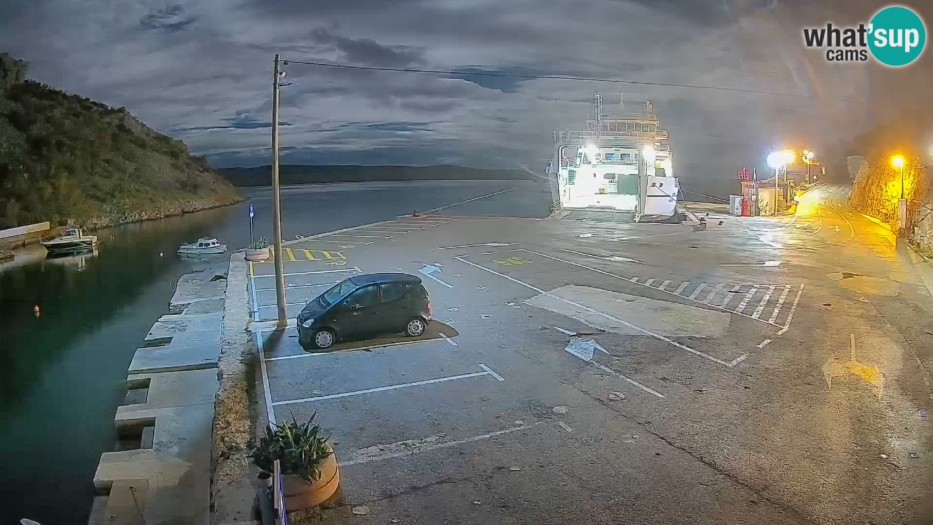 Webcam Fährhafen Prizna – zur Insel Pag