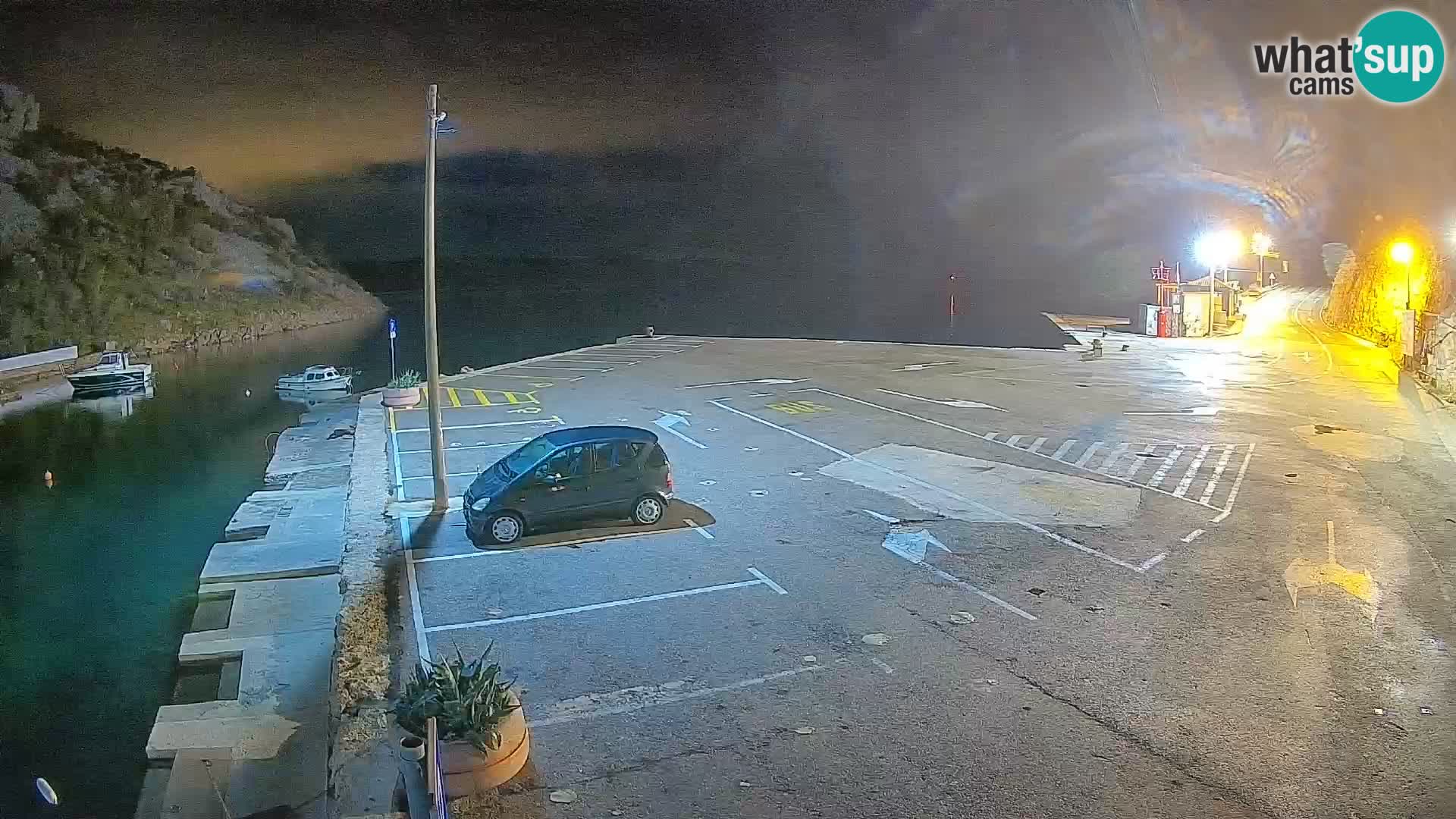 Webcam Prizna ferry port to Pag island