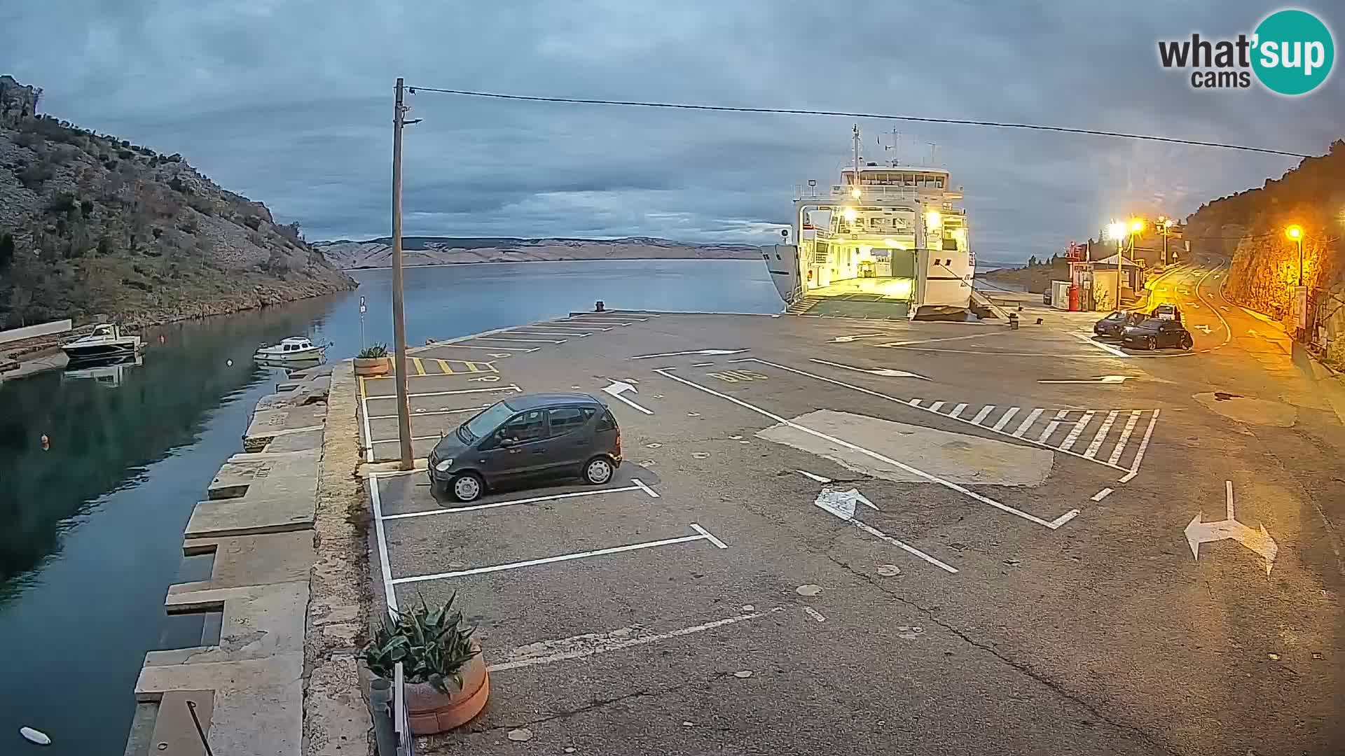 Webcam porto traghetti di Prizna – per l’isola di Pag