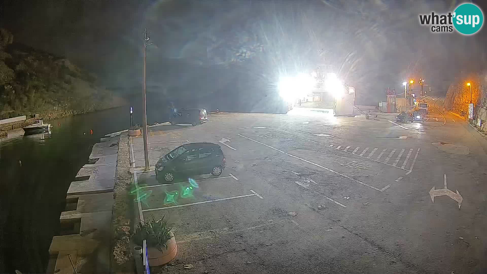 Webcam port de ferry de Prizna – vers l’île de Pag