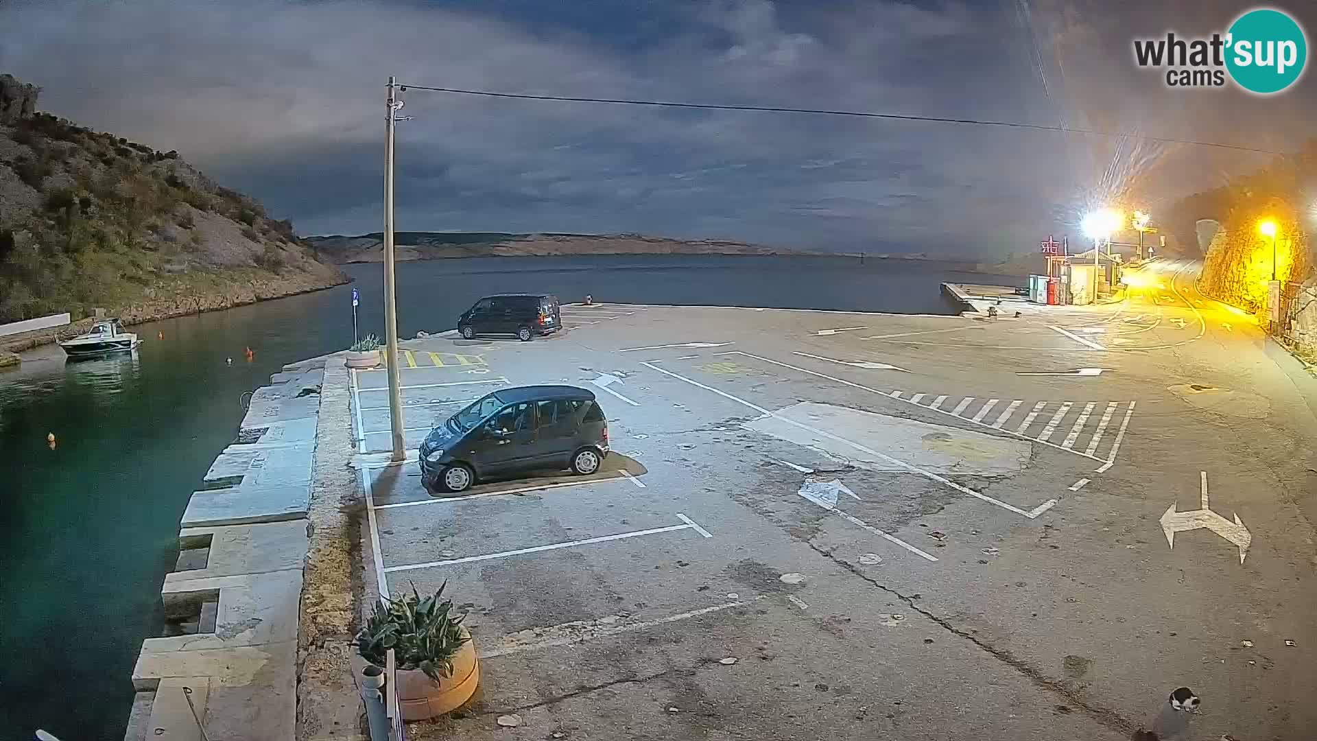 Webcam Prizna ferry port to Pag island