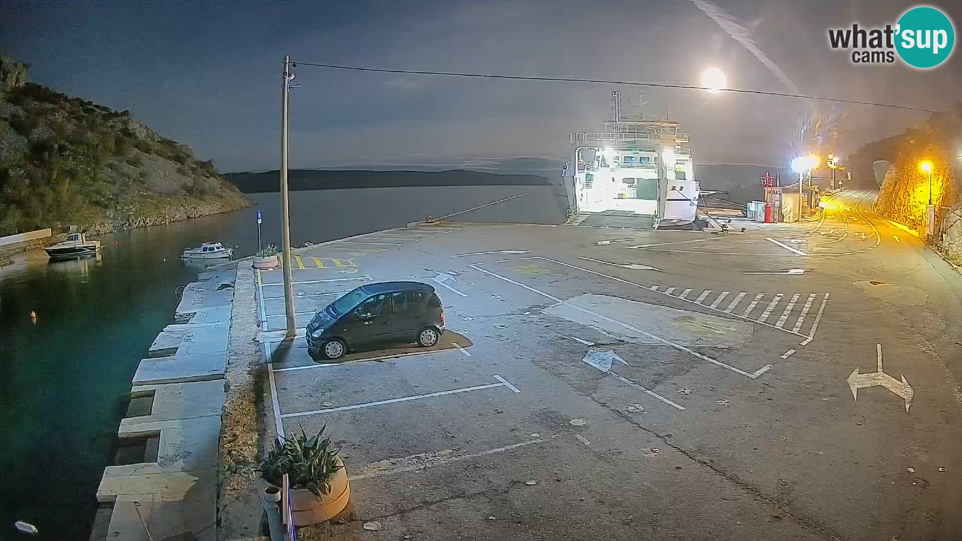 Webcam Prizna ferry port to Pag island