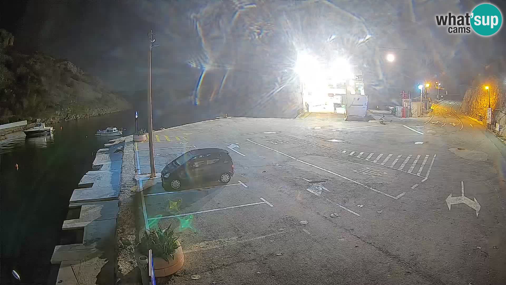 Webcam port de ferry de Prizna – vers l’île de Pag