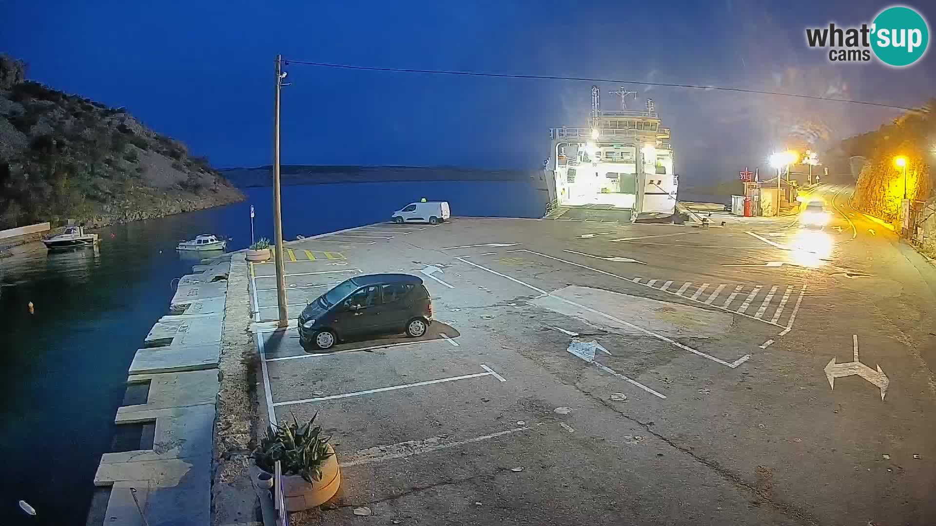 Webcam port de ferry de Prizna – vers l’île de Pag