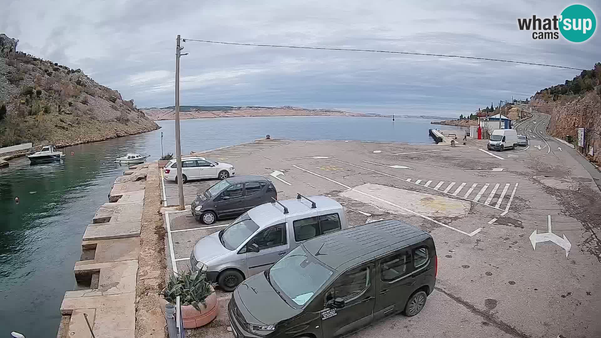 Webcam Prizna ferry port to Pag island