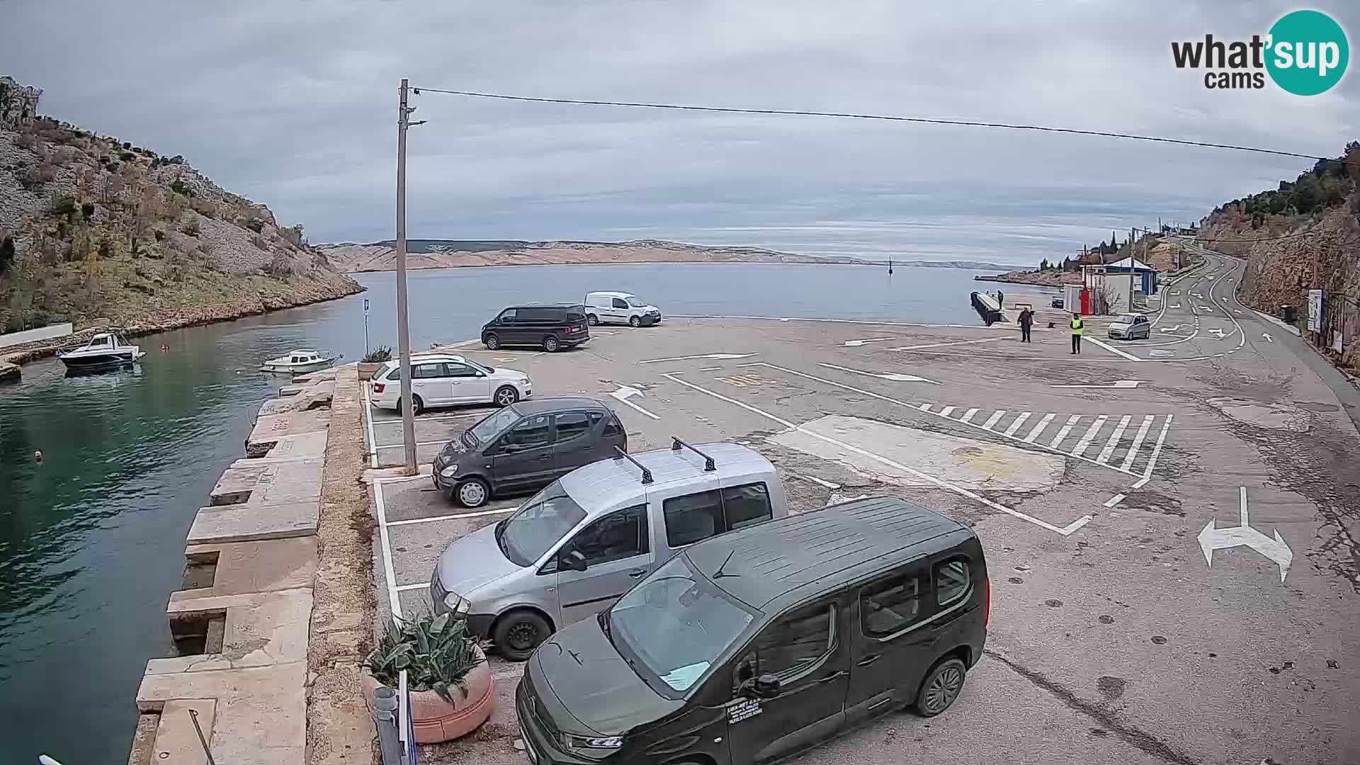 Webcam Prizna ferry port to Pag island