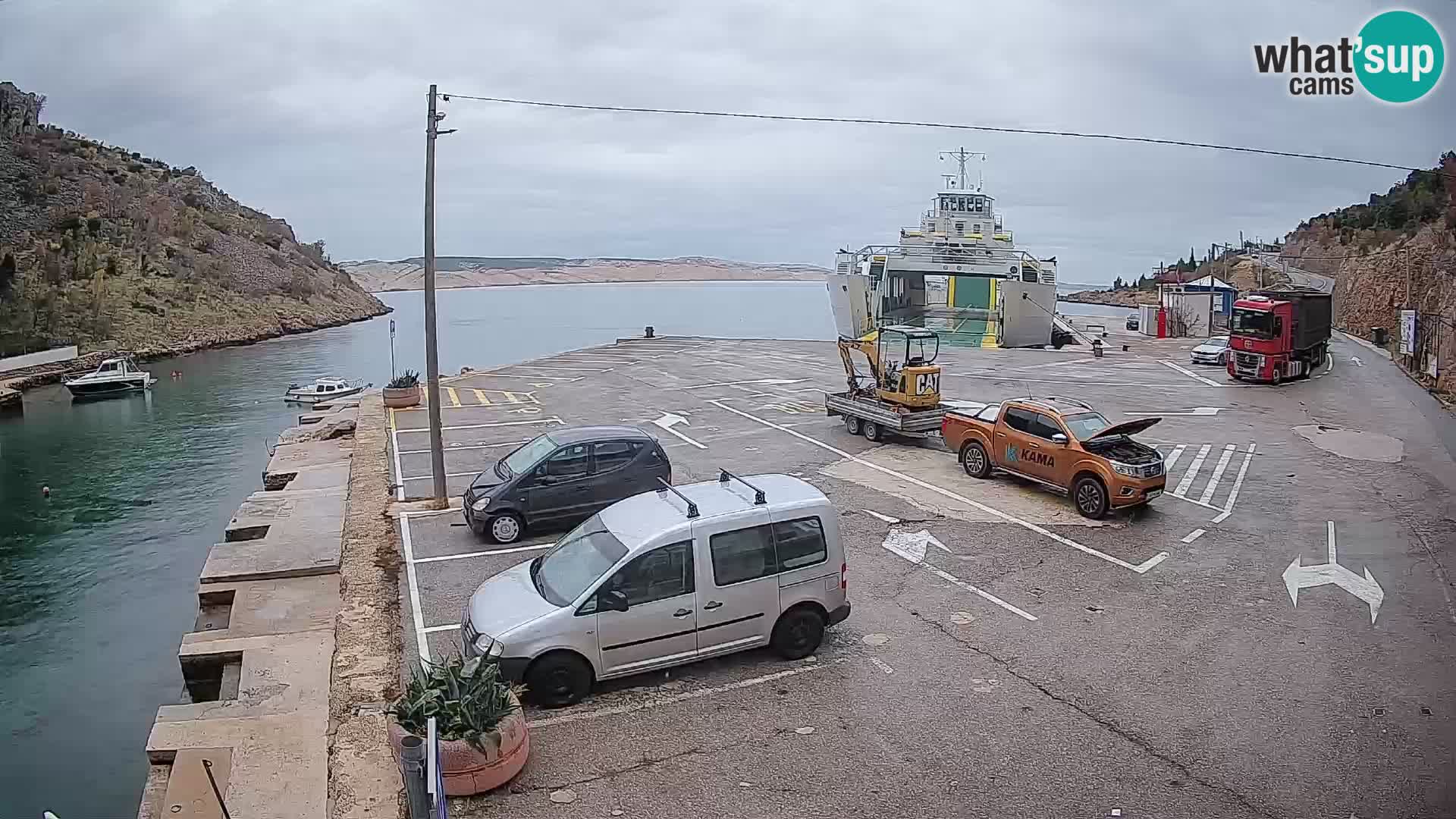 Webcam port de ferry de Prizna – vers l’île de Pag