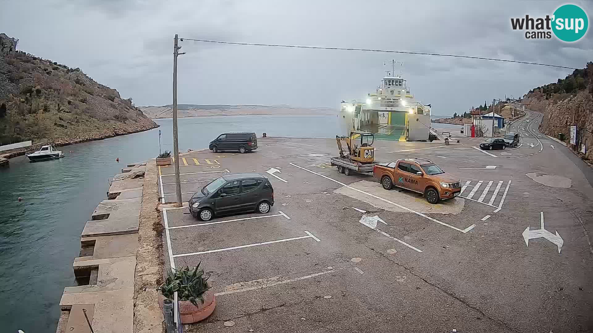 Webcam Fährhafen Prizna – zur Insel Pag