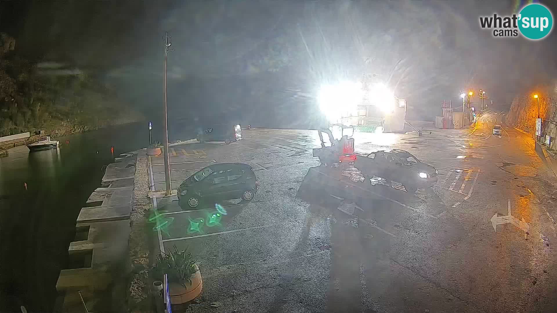 Webcam port de ferry de Prizna – vers l’île de Pag