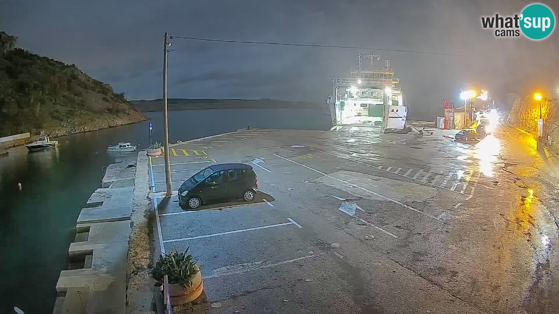 Webcam Prizna ferry port to Pag island