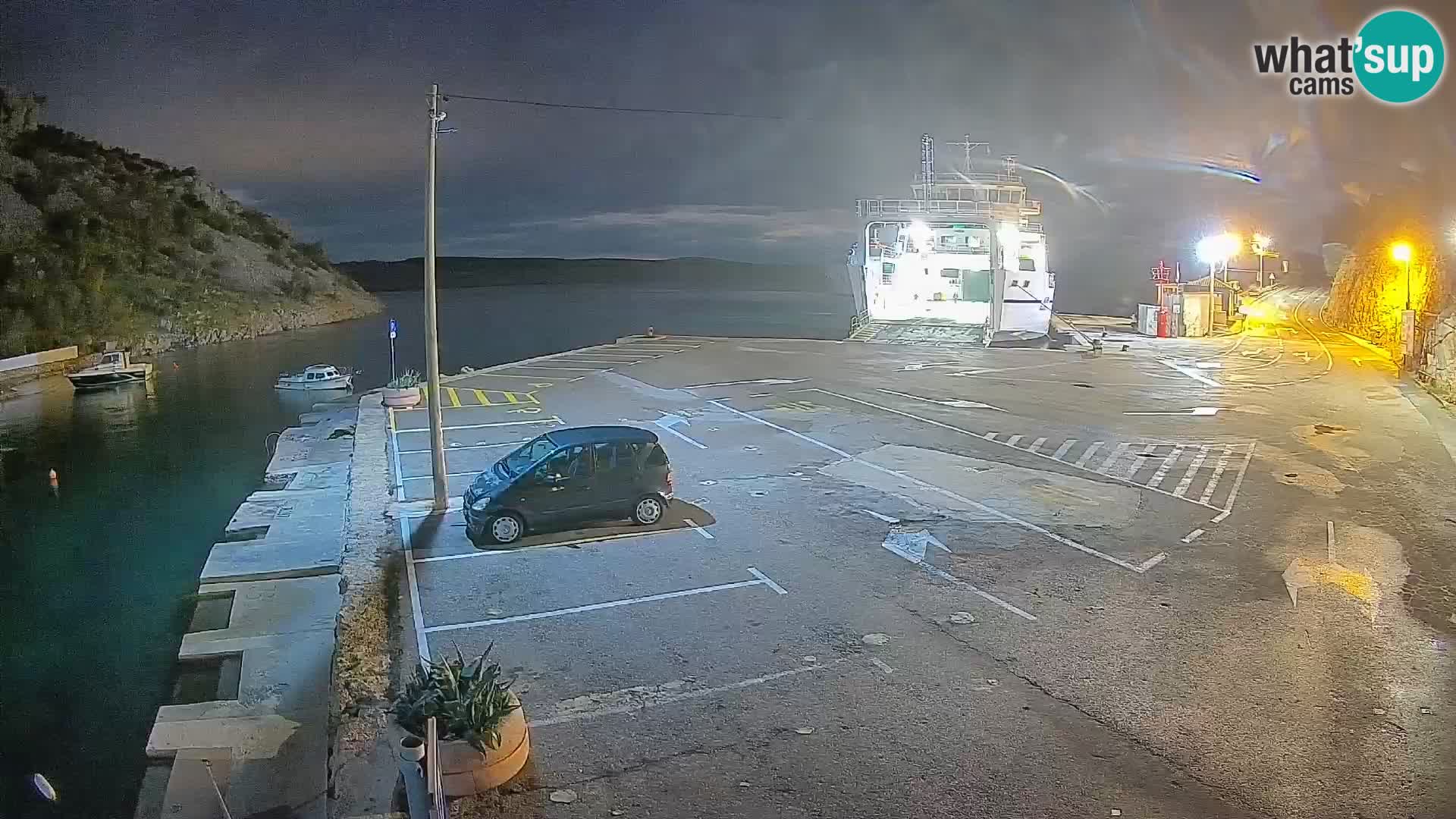 Webcam Prizna ferry port to Pag island