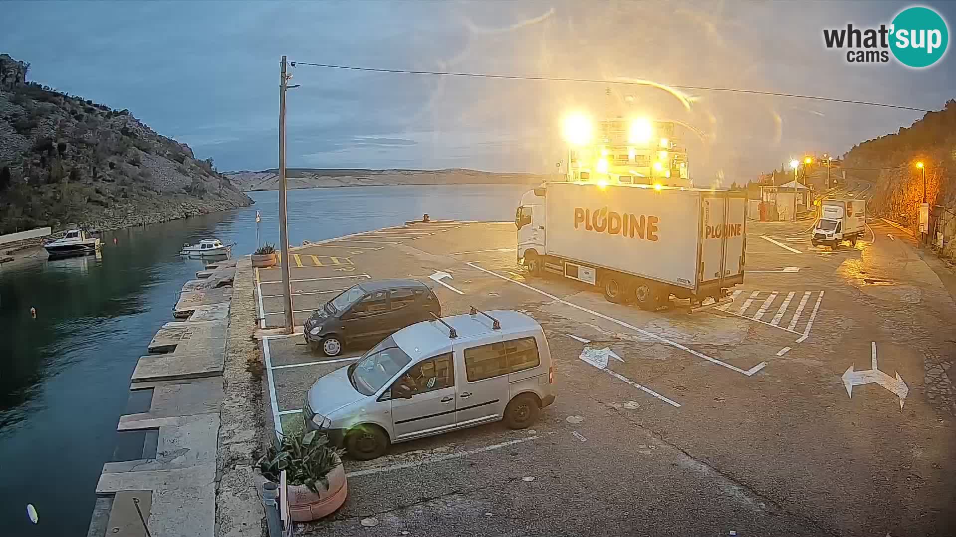 Webcam Fährhafen Prizna – zur Insel Pag