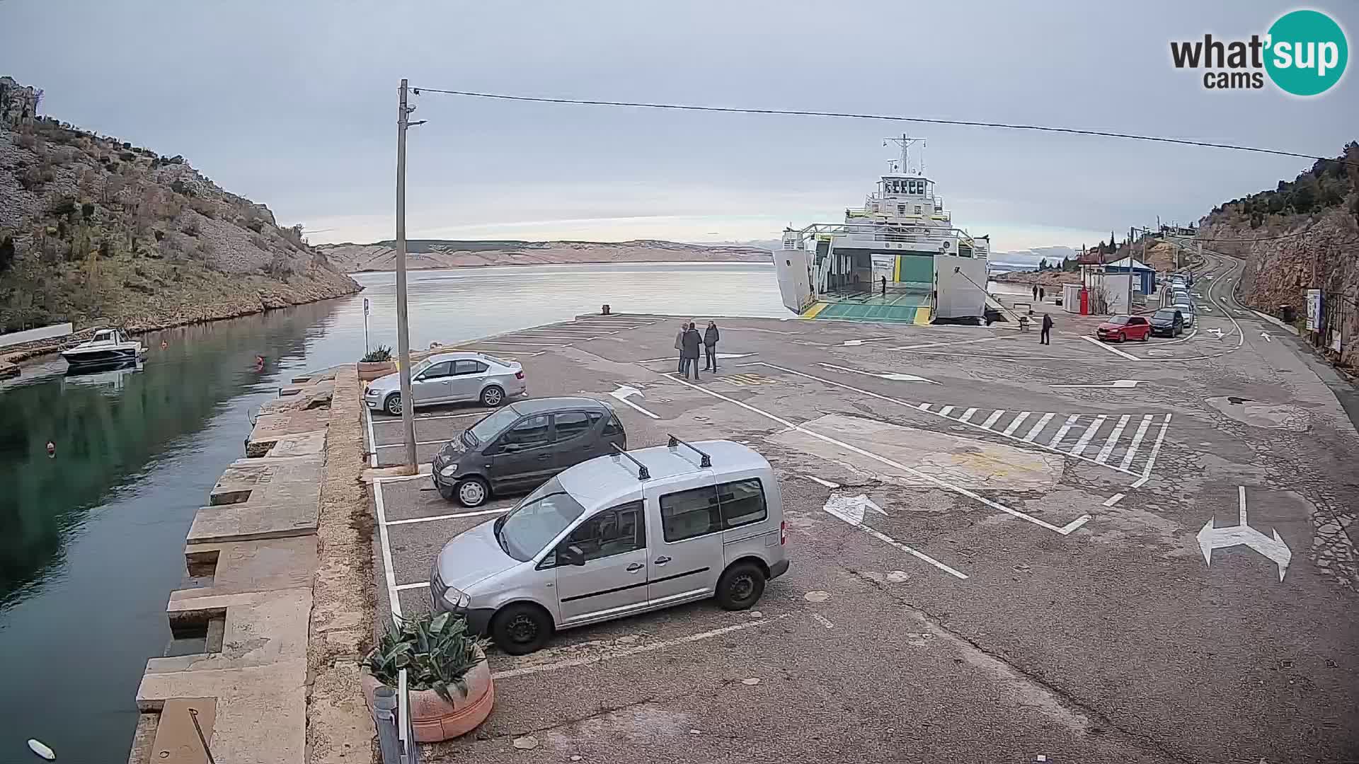 Webcam Prizna ferry port to Pag island