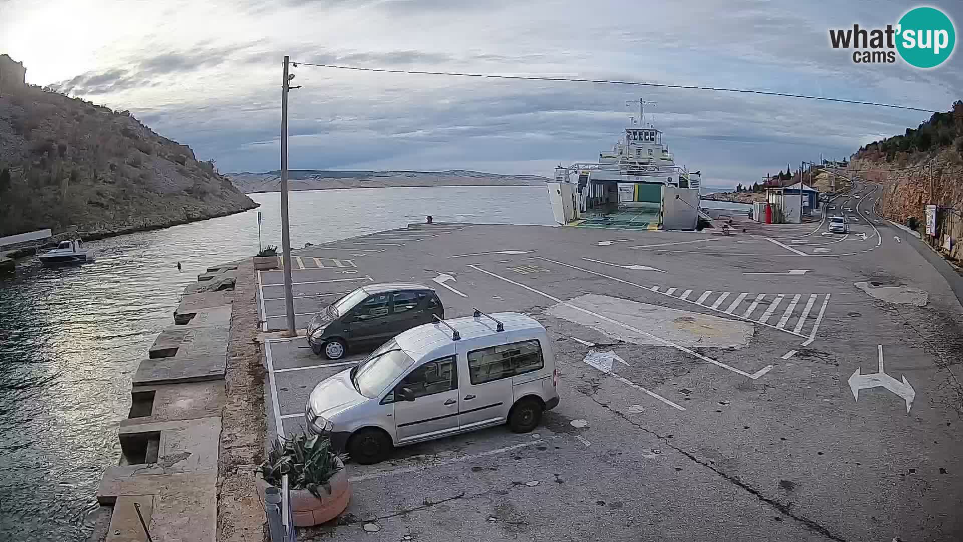 Webcam porto traghetti di Prizna – per l’isola di Pag