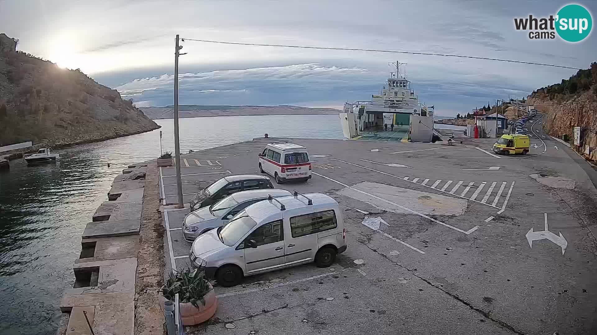 Webcam port de ferry de Prizna – vers l’île de Pag